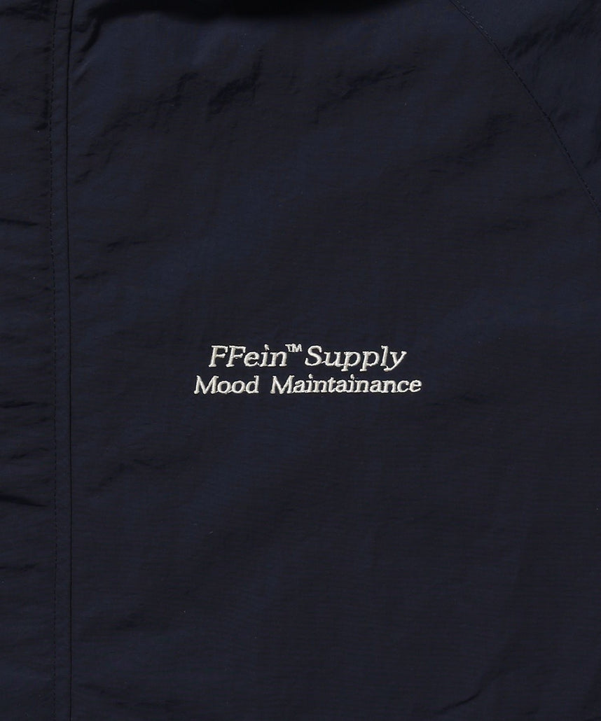 【撥水加工】FFEIN(フェイン)2WAY フード収納ナイロンブルゾン / ナイロン 2WAYアウター 撥水加工 ジャケット 刺繍 ユニセックス