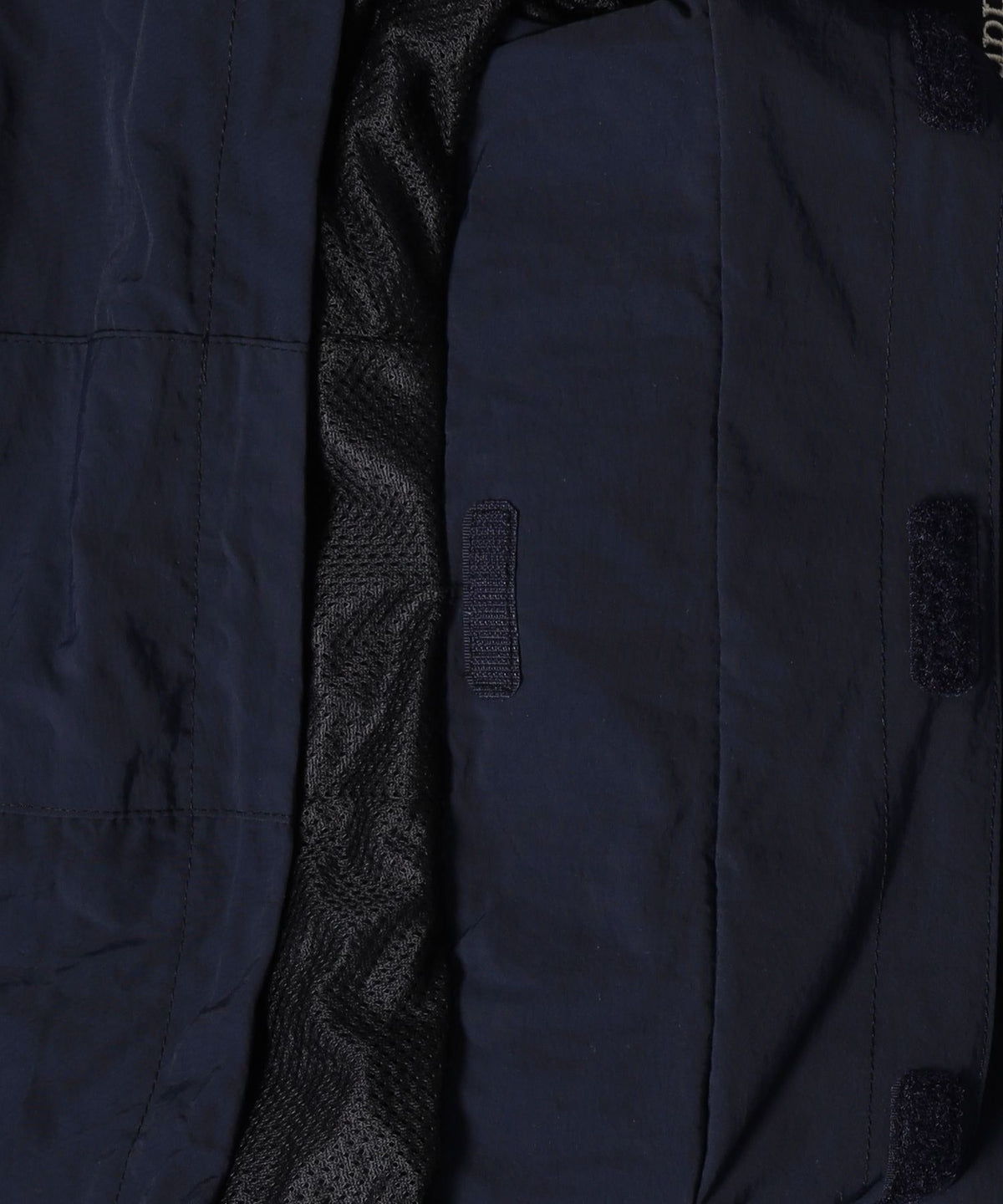 【撥水加工】FFEIN(フェイン)2WAY フード収納ナイロンブルゾン / ナイロン 2WAYアウター 撥水加工 ジャケット 刺繍 ユニセックス