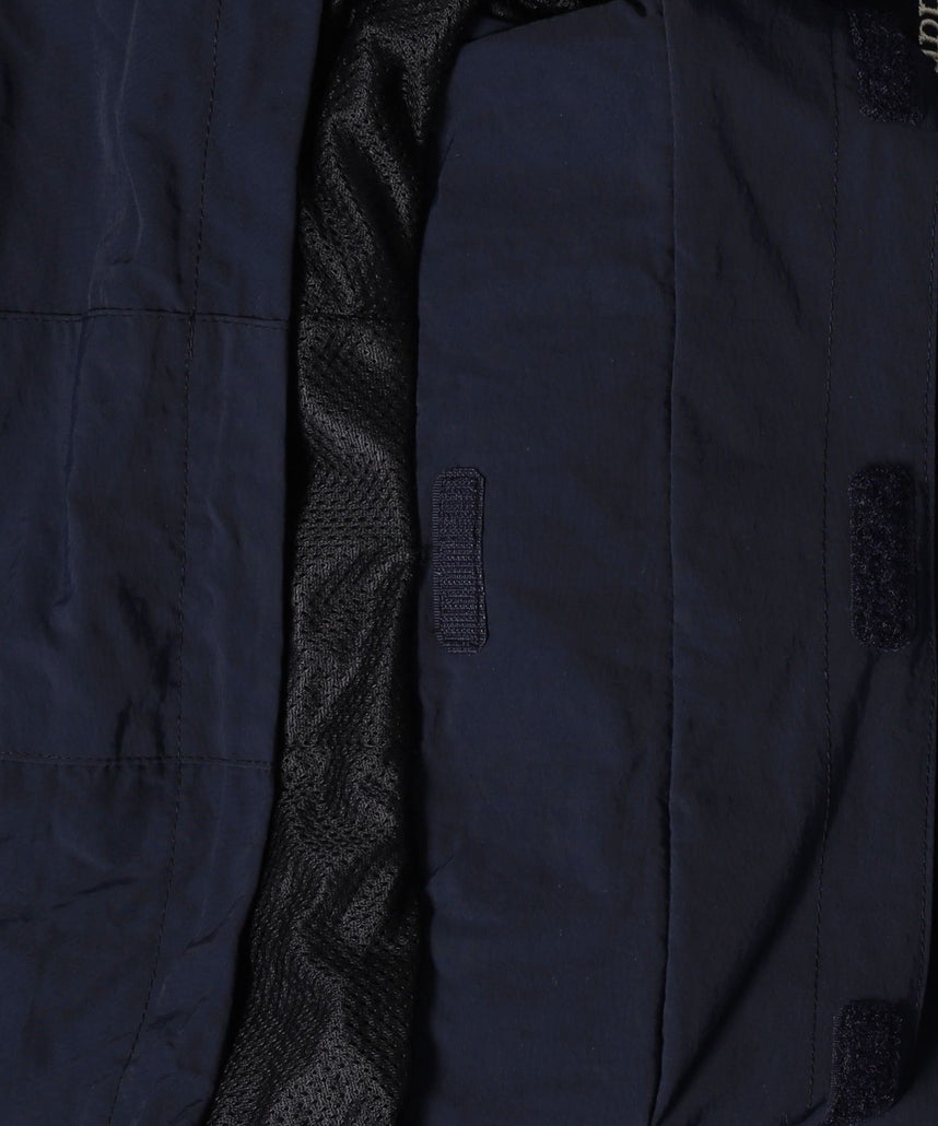 【撥水加工】FFEIN(フェイン)2WAY フード収納ナイロンブルゾン / ナイロン 2WAYアウター 撥水加工 ジャケット 刺繍 ユニセックス