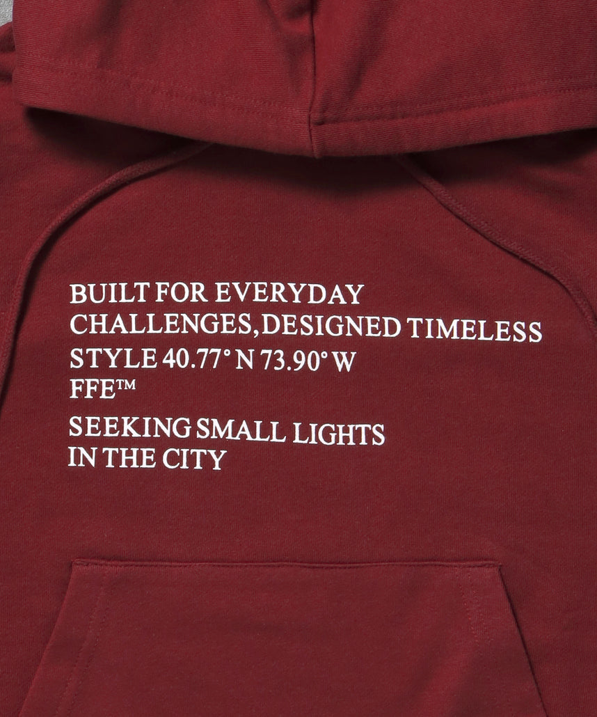 ヘビーウエイトメッセージプルパーカー / プルオーバー パーカー 裏毛 プリント フーディ ワイン