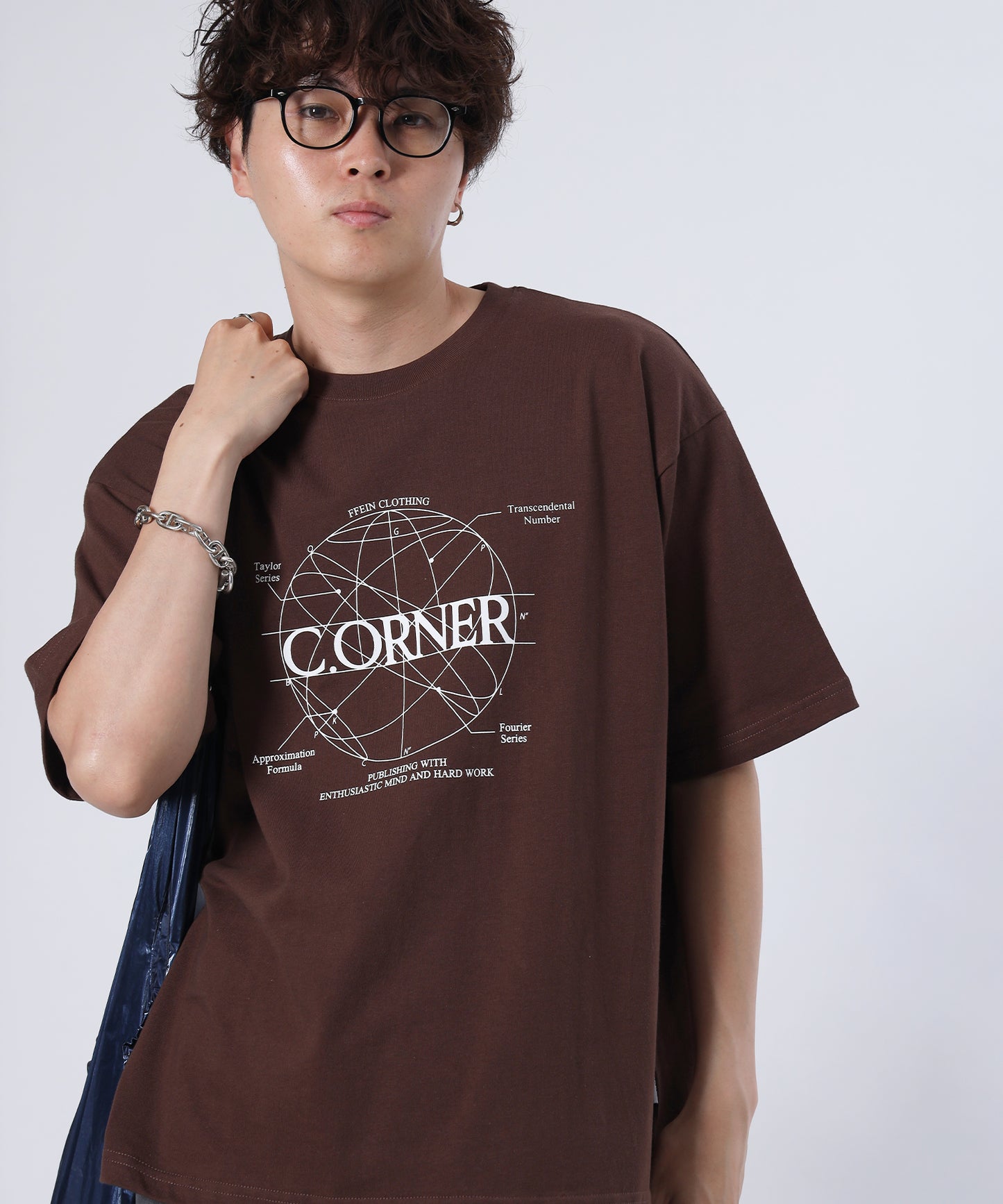 モデル：H178 Size:L ブラウン