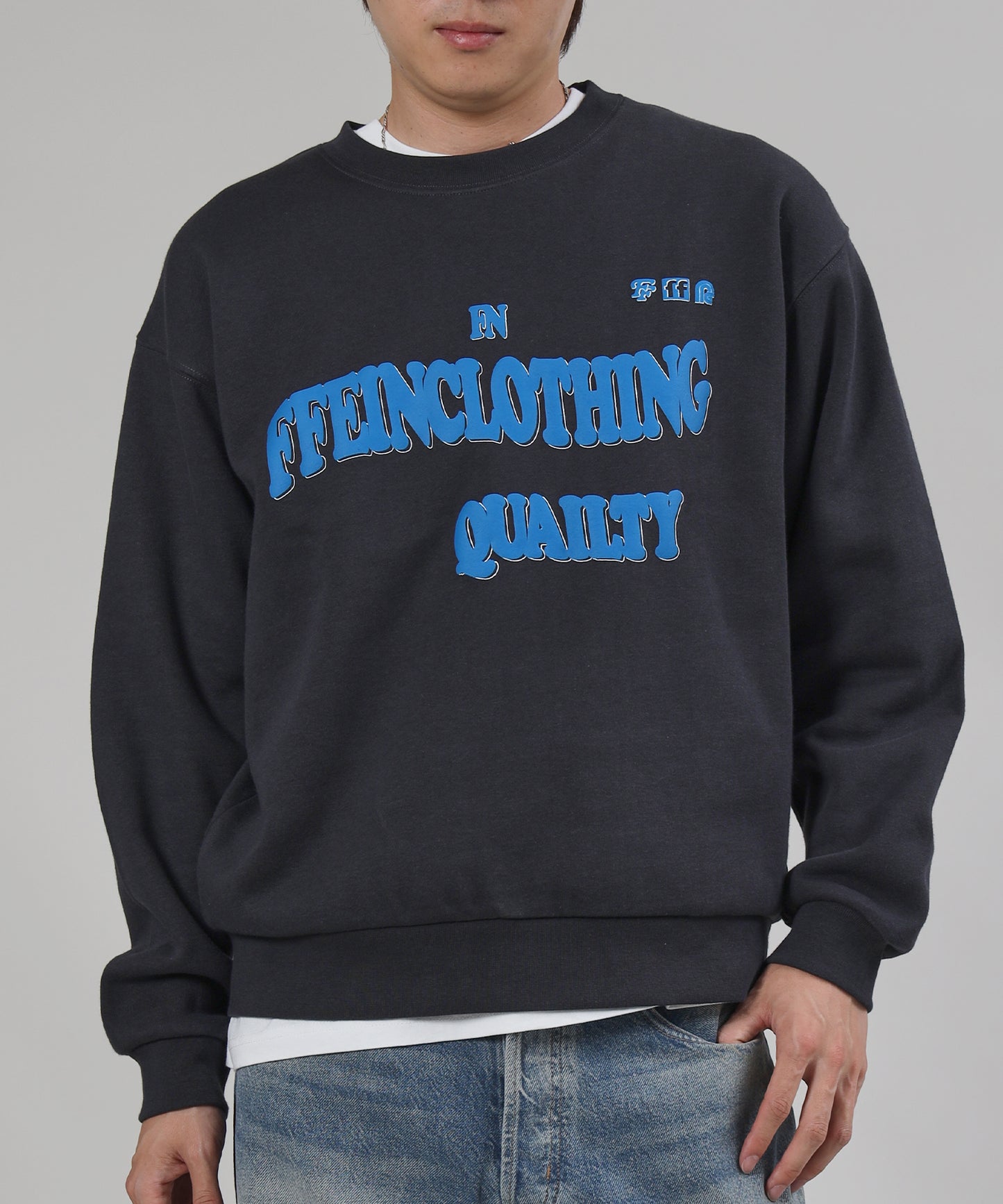 モデル：H178 Size : L チャコール