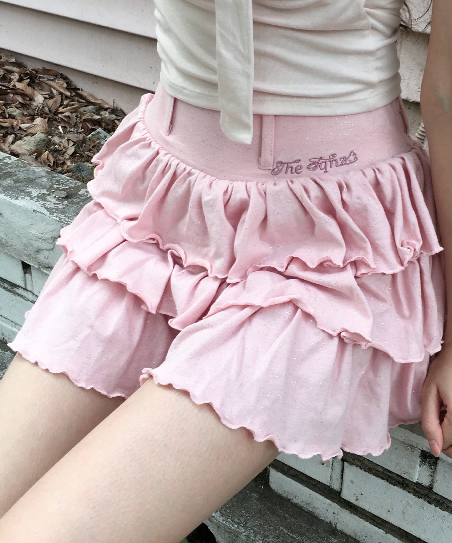 モデル：H167 W57 Size:S