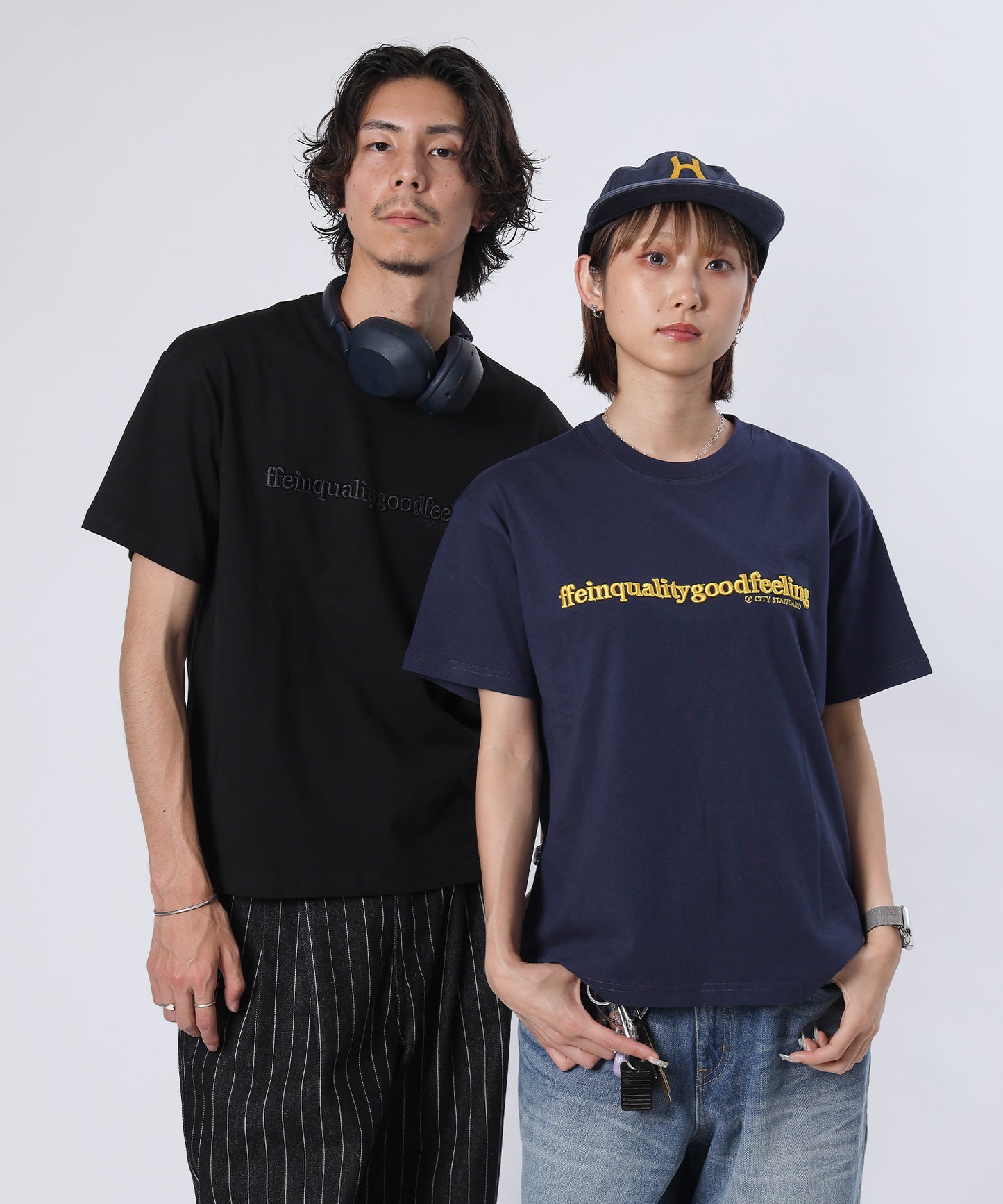 センターロゴ3D刺繍ショート丈Tシャツ / Tシャツ クルーネック 半袖 刺繍 シンプル 【短丈】 ブラック