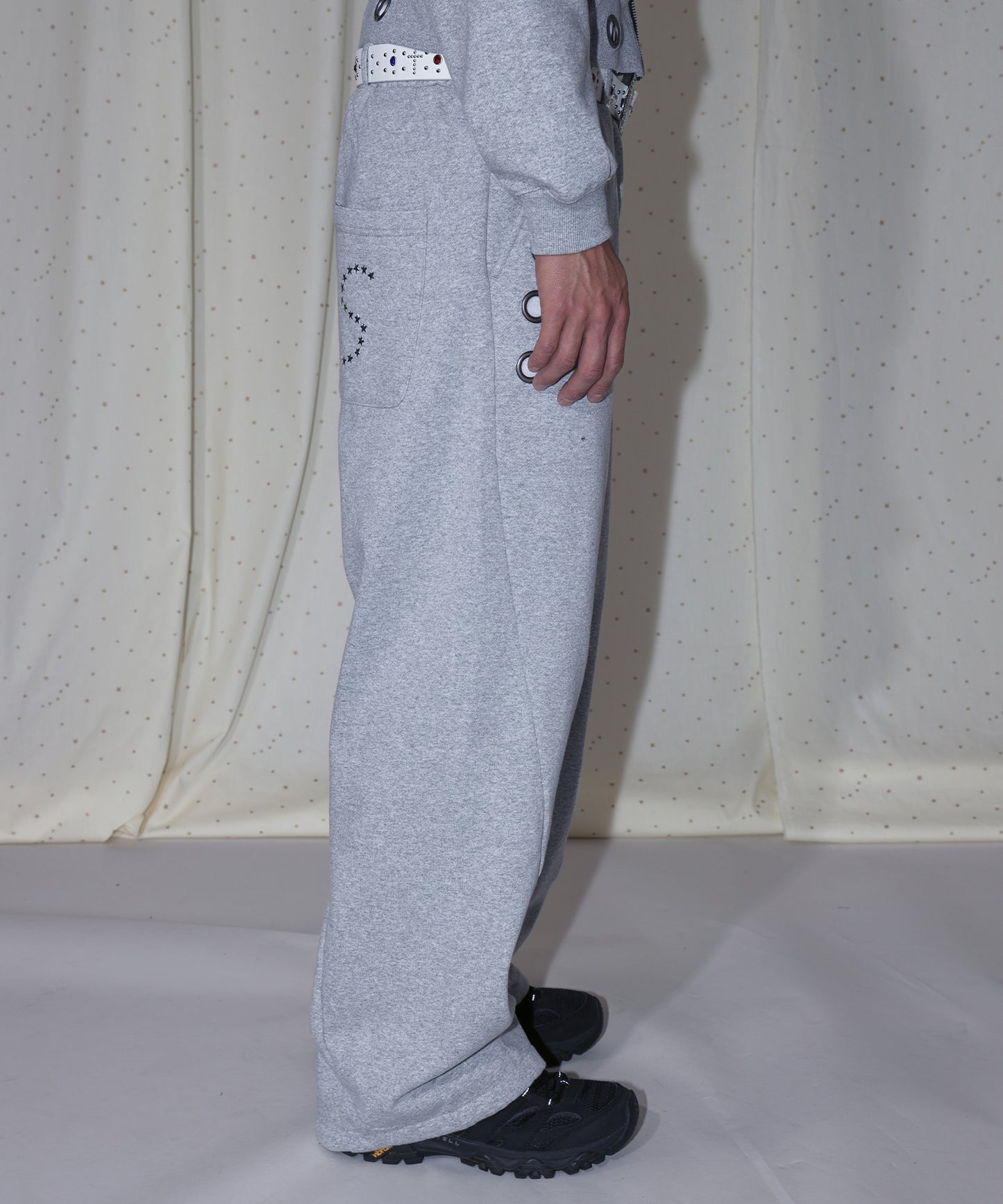 モデル：H180 Size:L