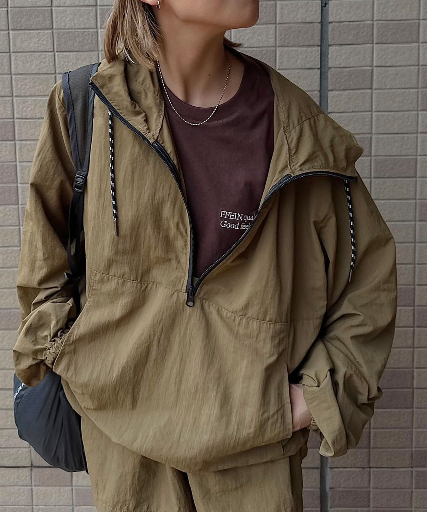 ブラウン