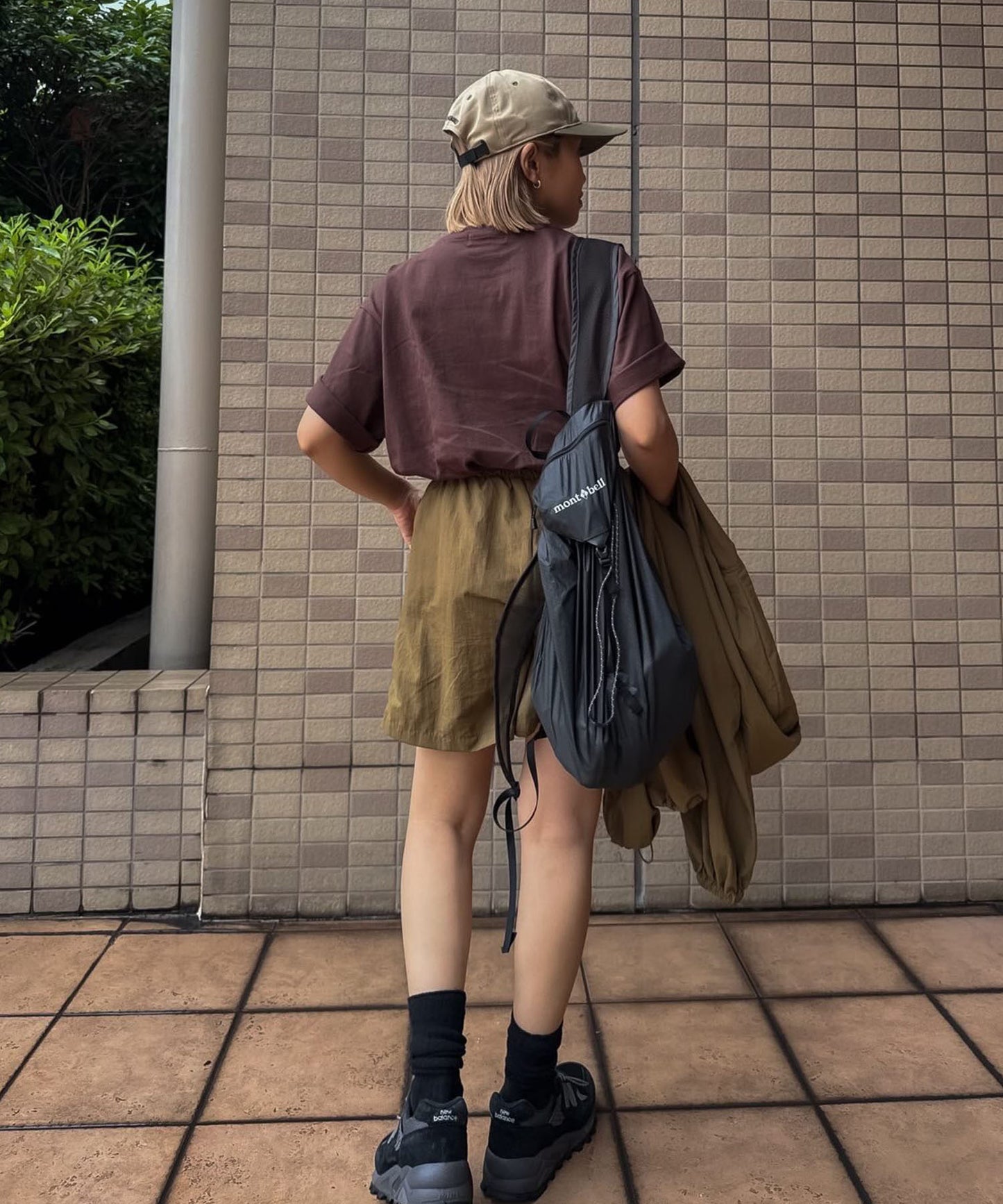 ブラウン