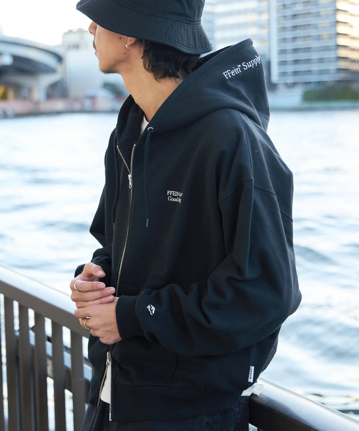 モデル：H177 Size:L　ﾌﾞﾗｯｸ