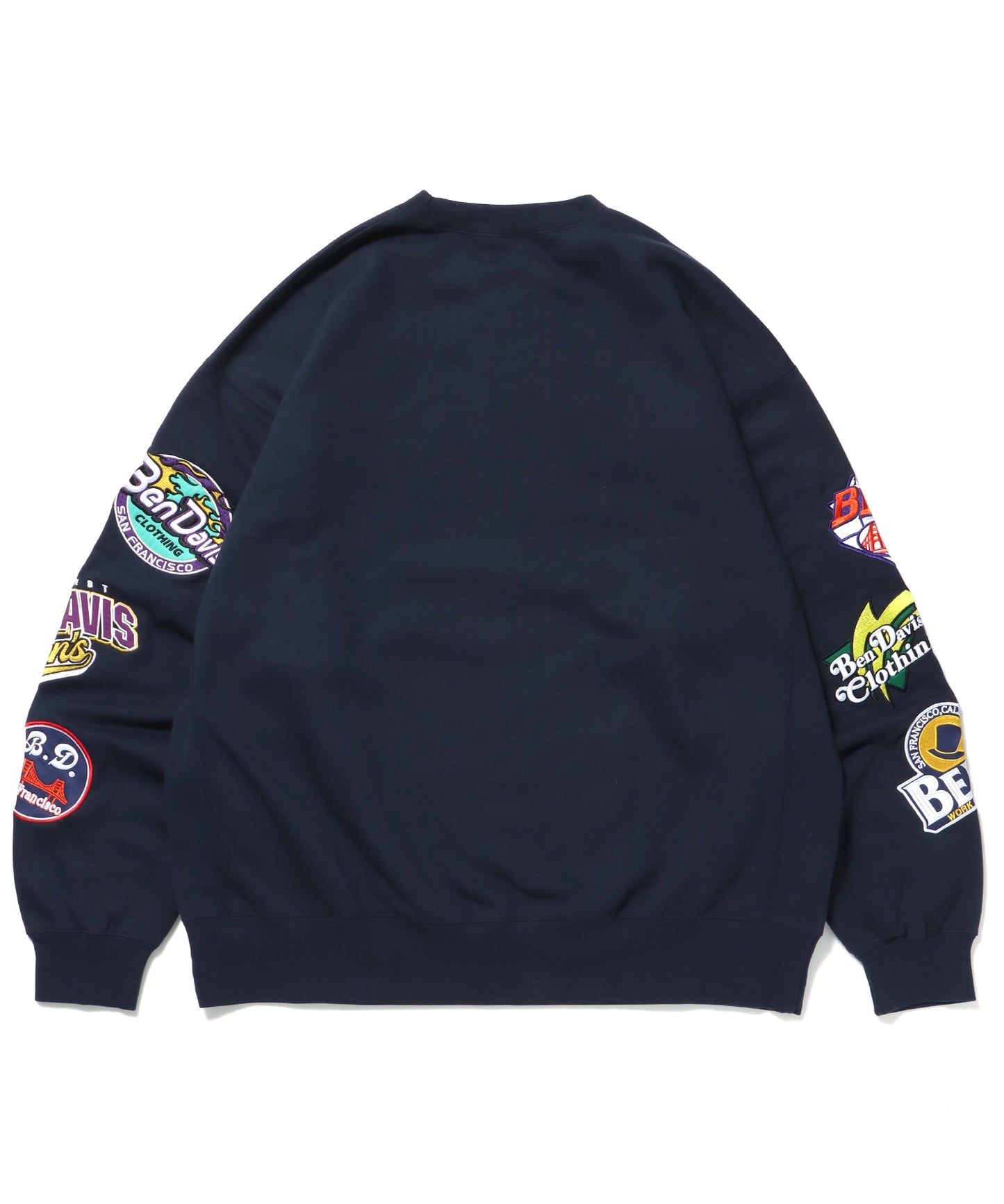 【BEN DAVIS(ベンデイビス)】CHAMPIONSHIP PATCHED CREW NECK SWEAT / 袖ワッペン 刺繍 古着風 クルーネック スウェット ネイビー