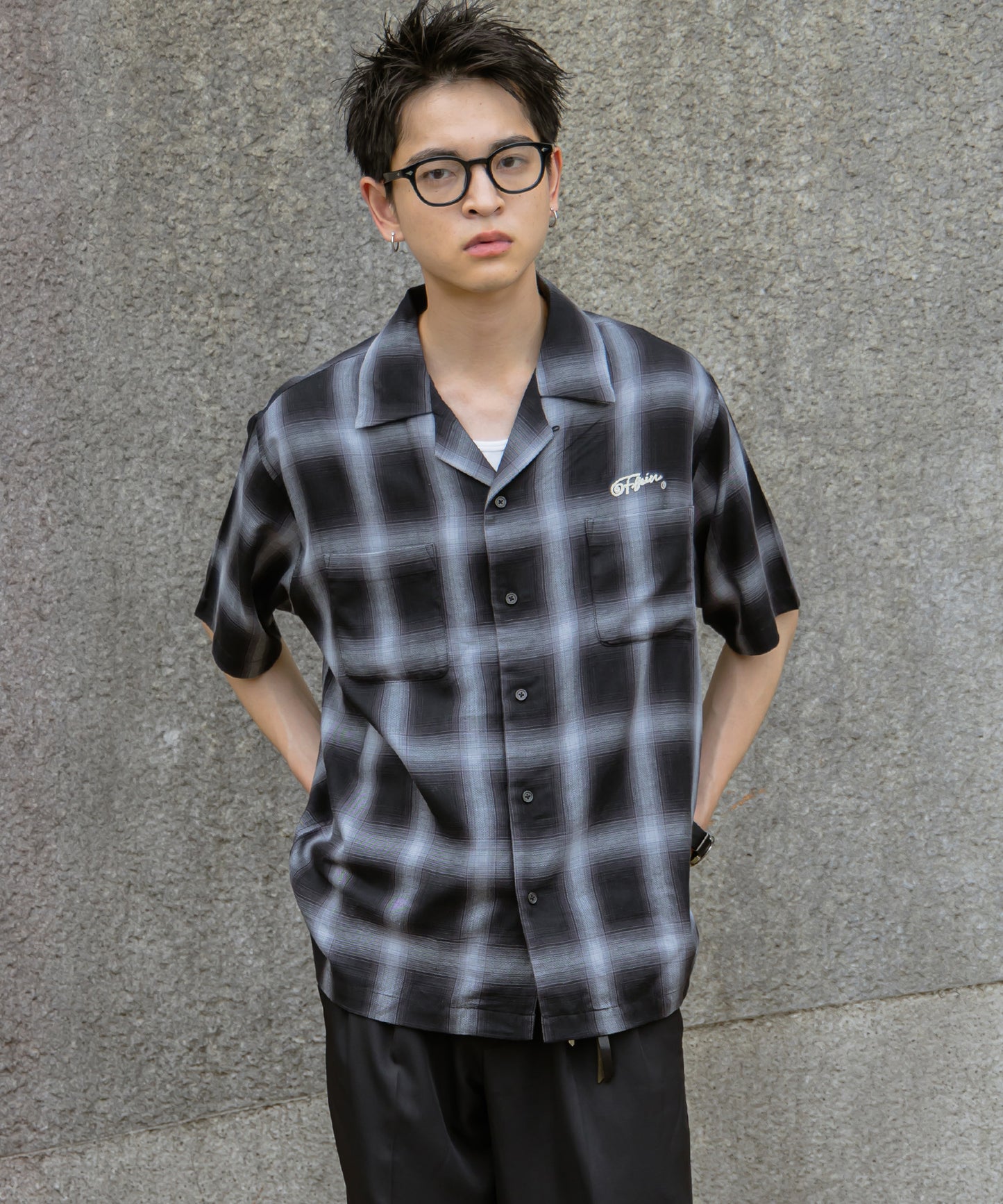 モデル：H180 Size:L