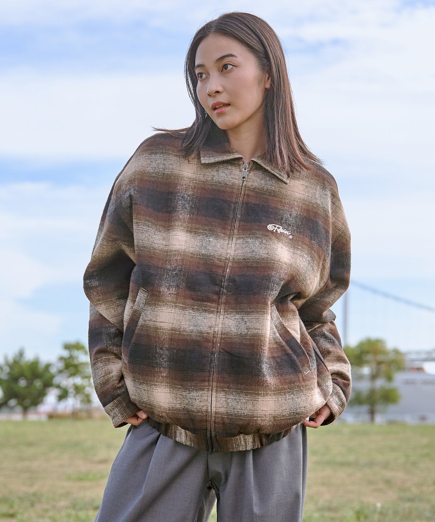 モデル：H163 Size:S