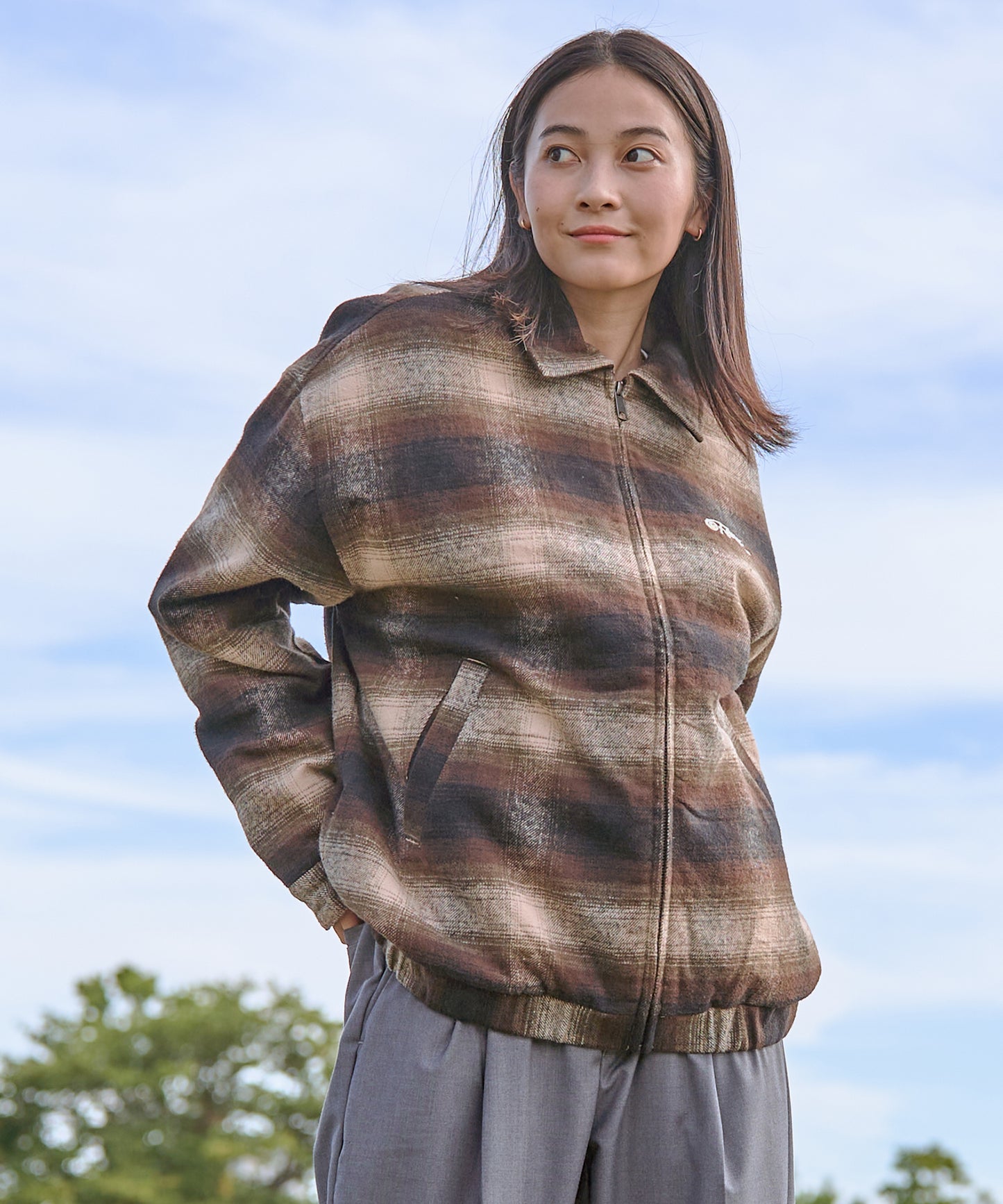 モデル：H163 Size:S