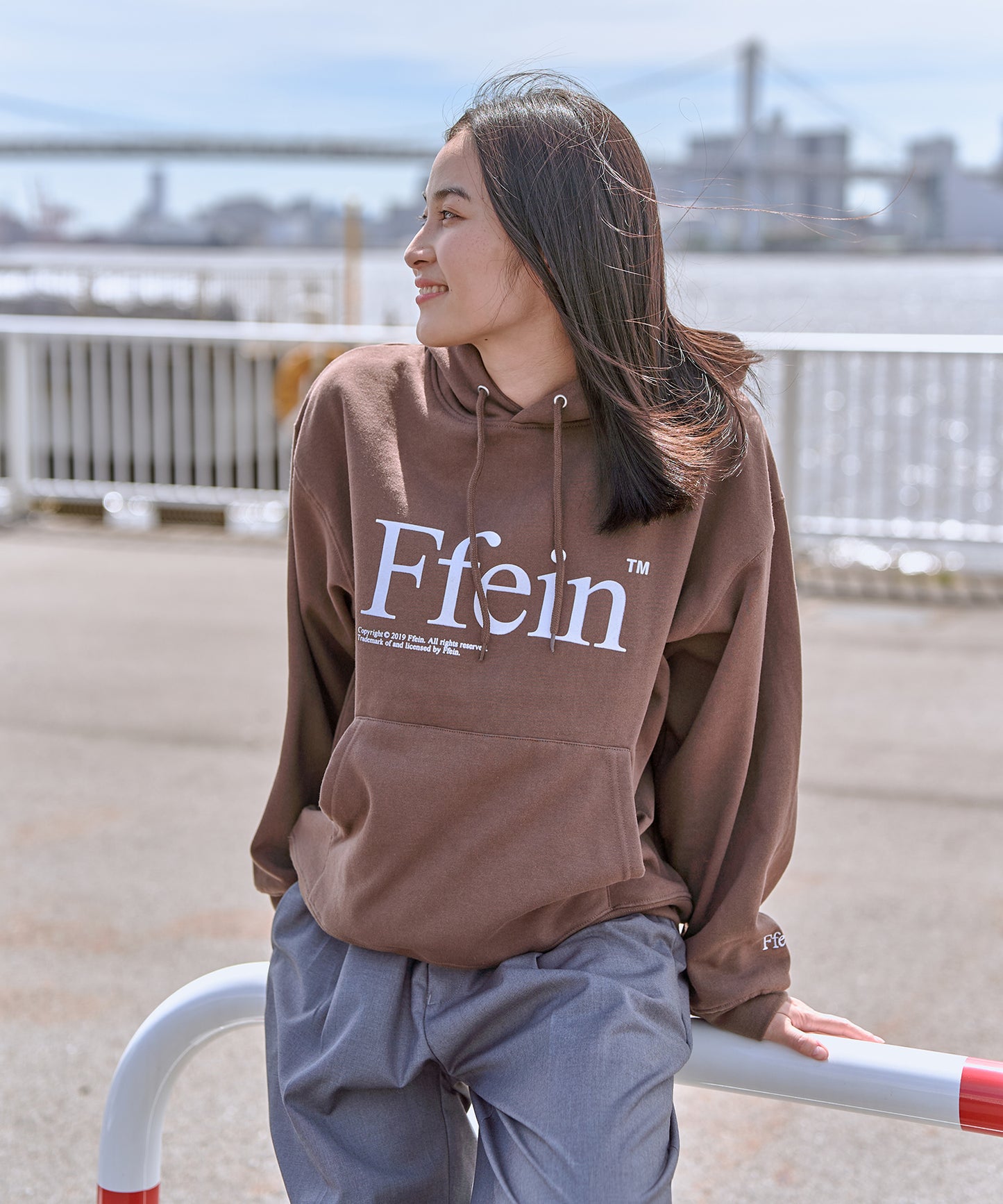モデル：H163 Size:S
