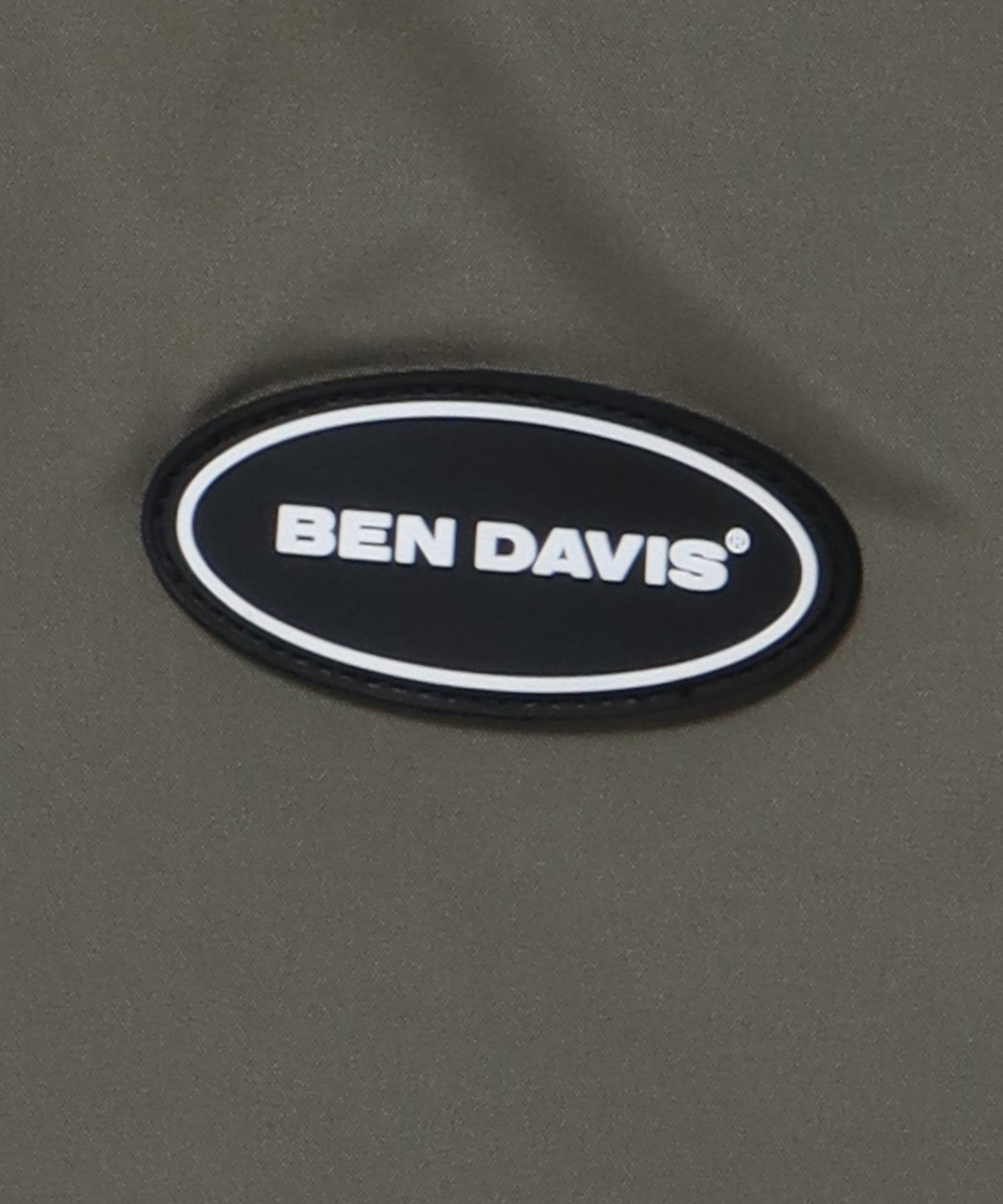 【BEN DAVIS(ベンデイビス)】 4WAY STAND COLLAR JACKET / ４WAY スタンド フリース ロゴ 刺繍 ベスト ジャケット カーキ