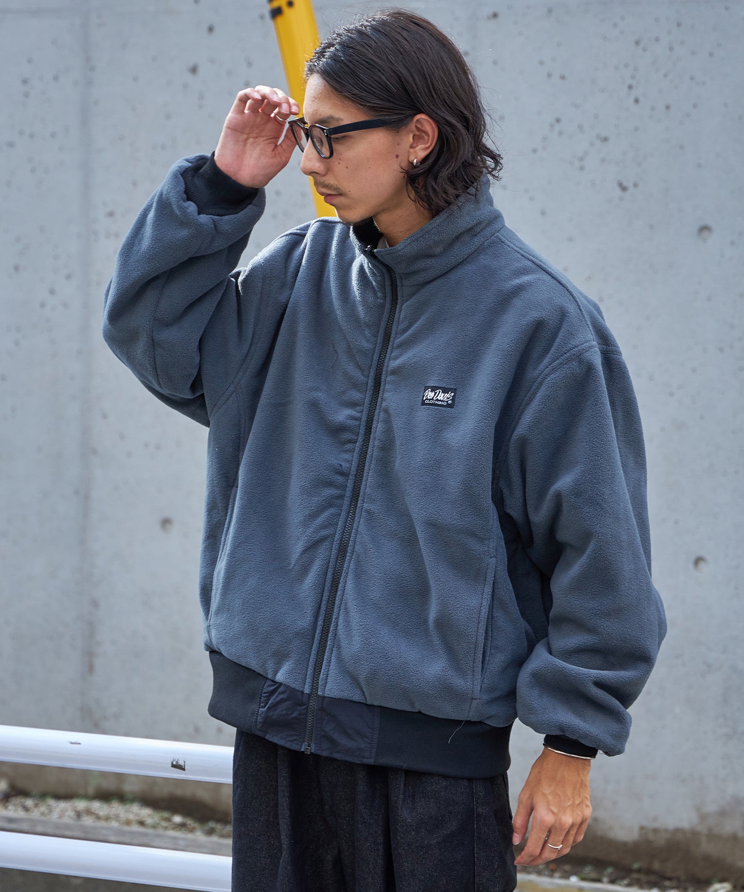 RV SHELLED FLEECE JACKET / シティガール シティボーイ リバーシブル ブロークコア ジップ シンプル ブラック