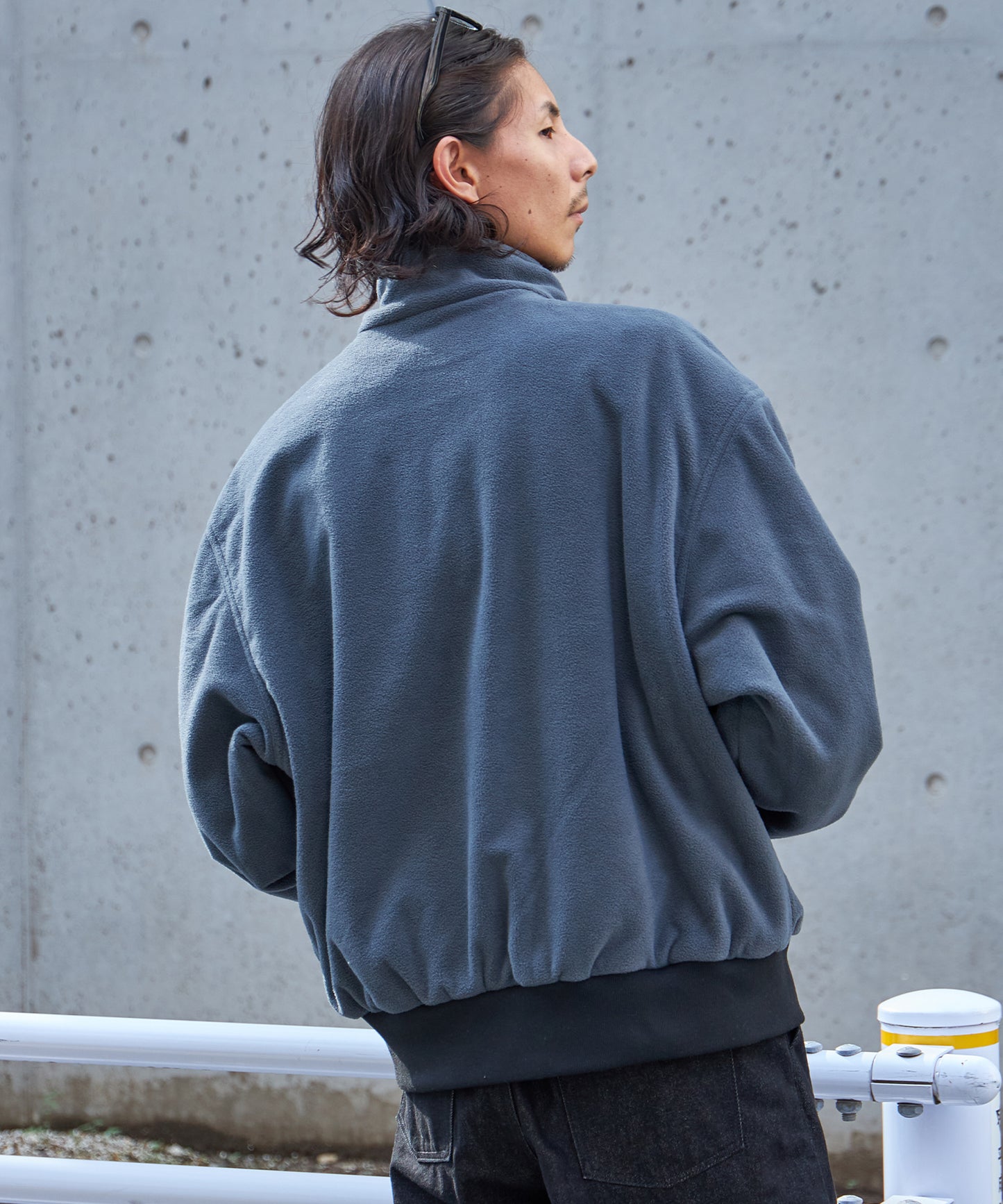 RV SHELLED FLEECE JACKET / シティガール シティボーイ リバーシブル ブロークコア ジップ シンプル ブラック