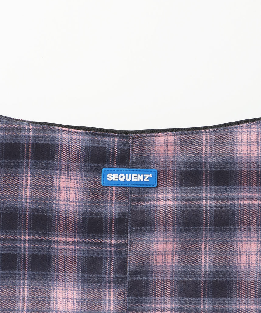 ≪予約商品≫SHOULDER GATHER BAG / テック ショルダーバッグ 調節可能 ドローコード ピンク