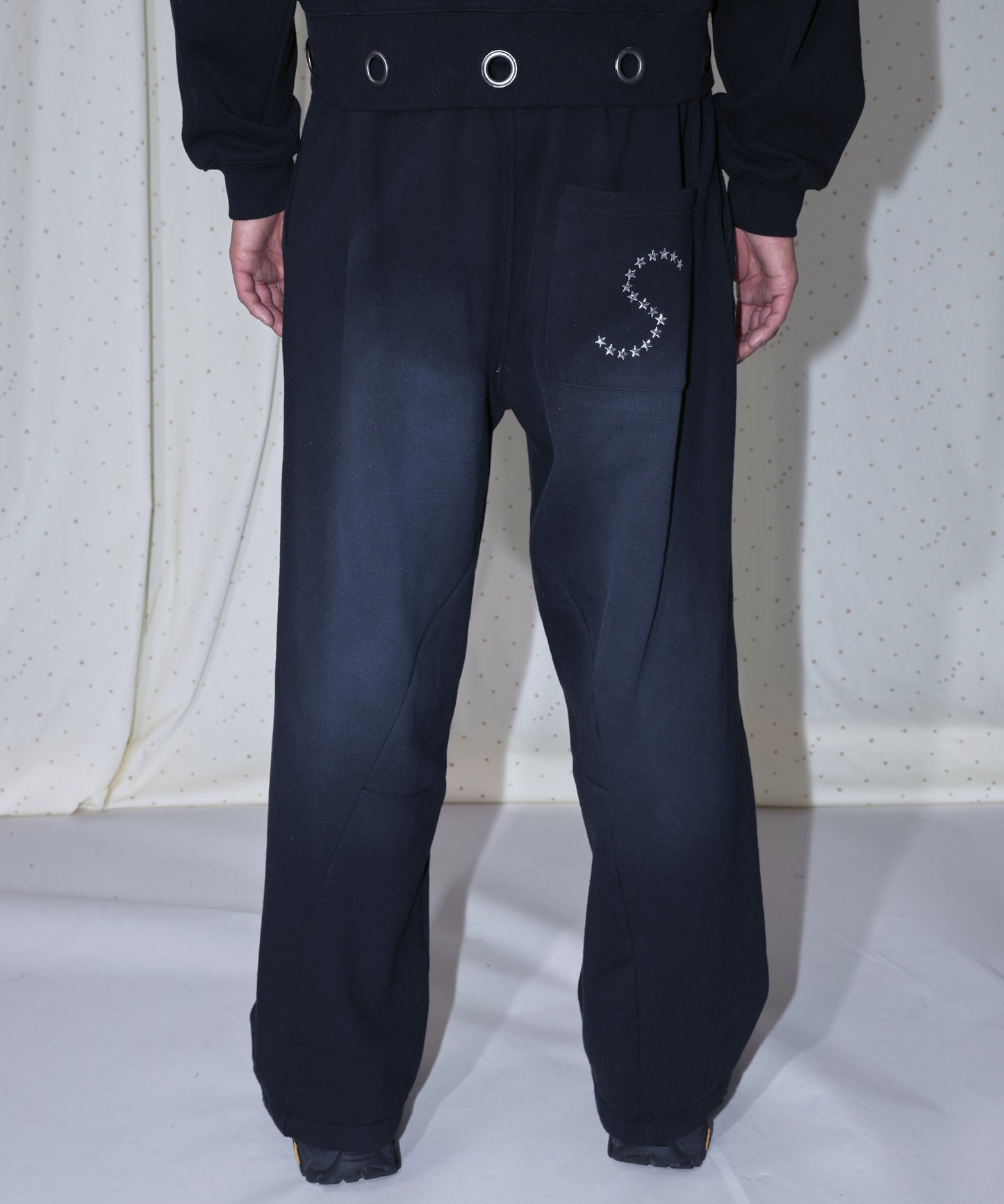 モデル：H180 Size:L