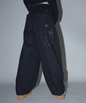 sqnz glitter sweat pants / グリッター スウェットパンツ ラインストーン ドローストリング ポケット 裏起毛 【セットアップ着用可能】 ブラック