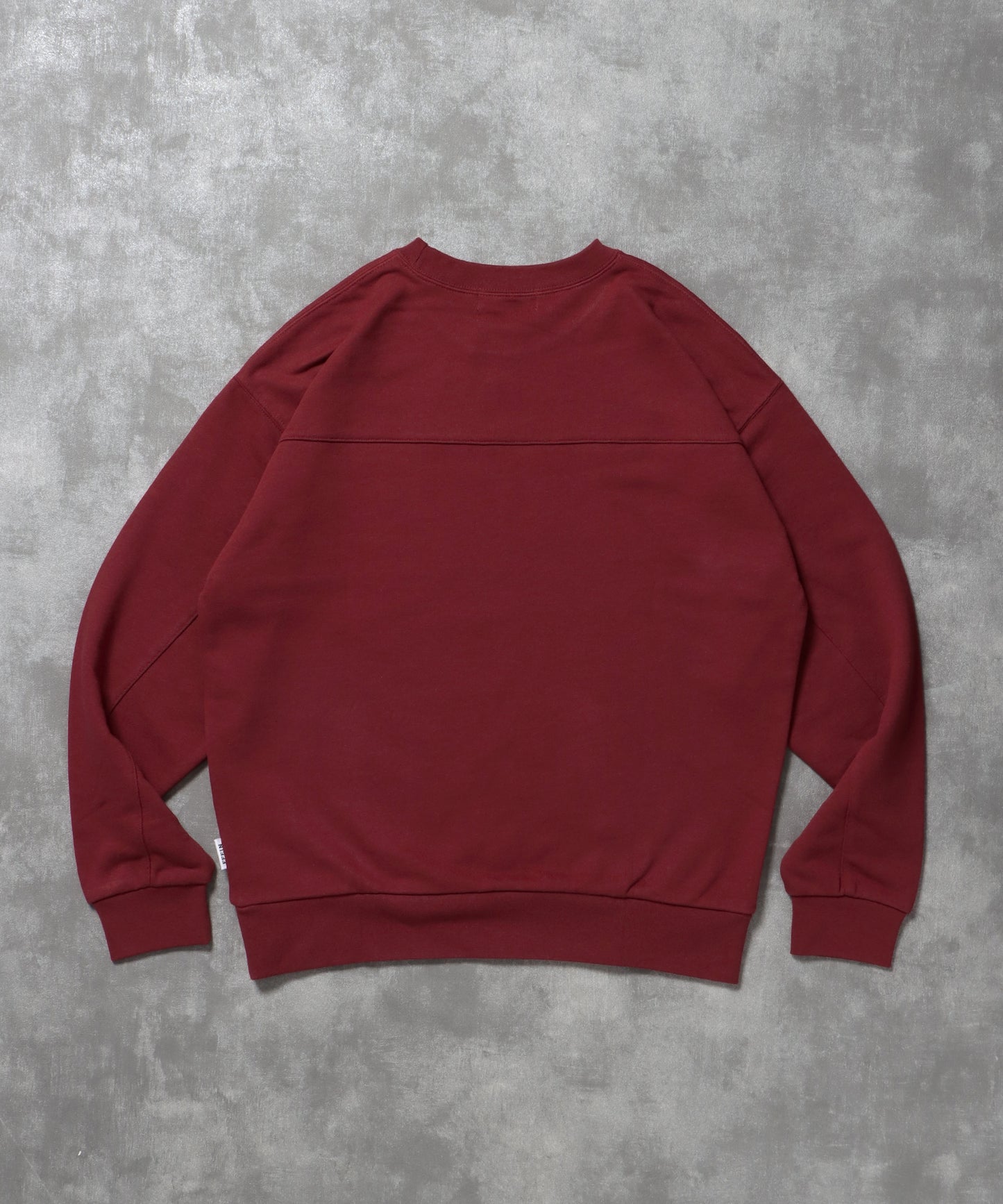 ヘビーウエイトワンポイント刺繍スウェット / スウェット トレーナー 裏毛 クルーネック ワンポイント レッド