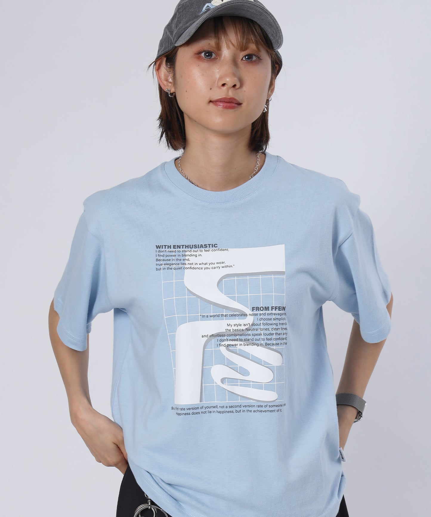 モデル：H163 Size:M　パステルブルー