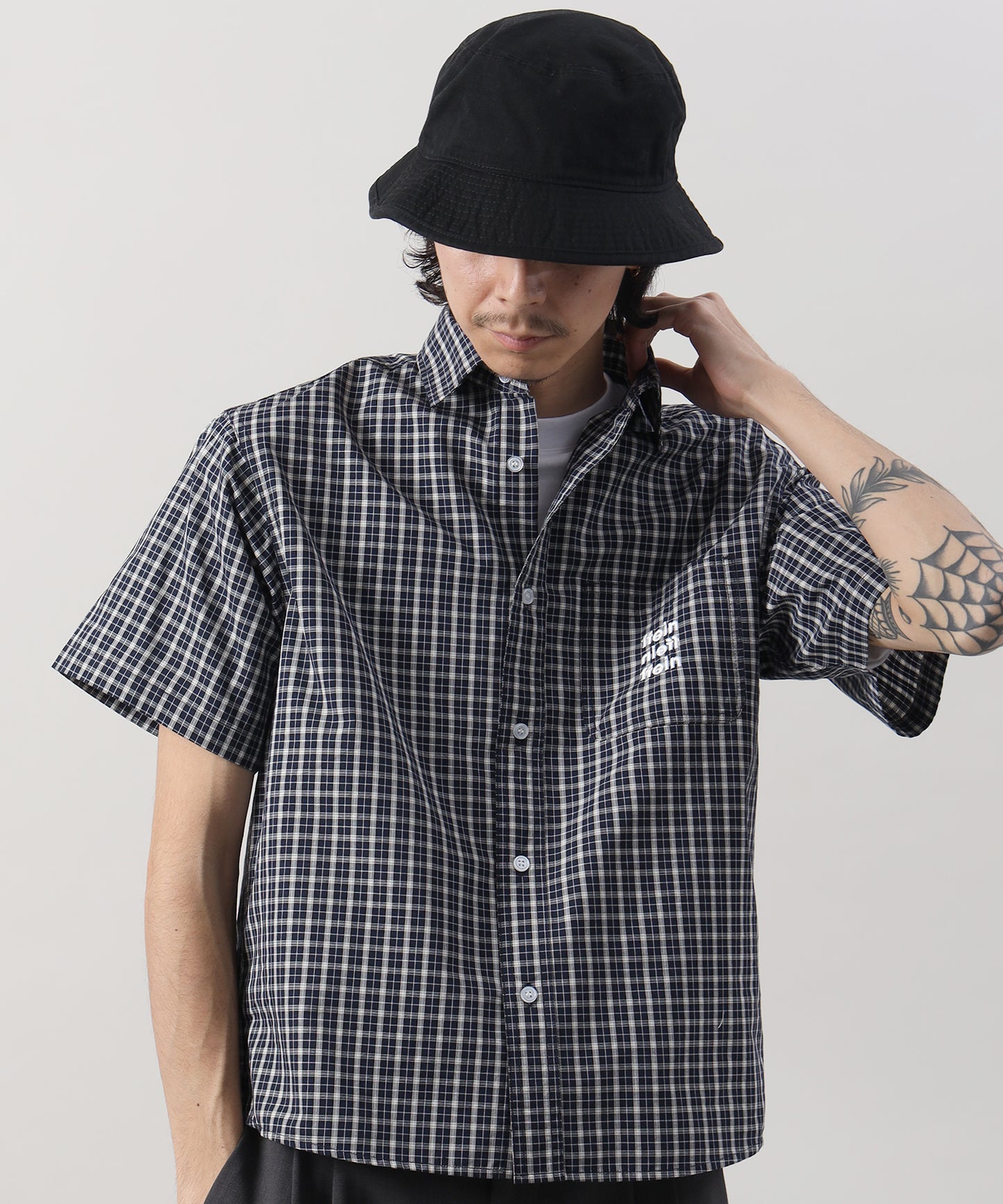 モデル：H178 Size:M ダークネイビー