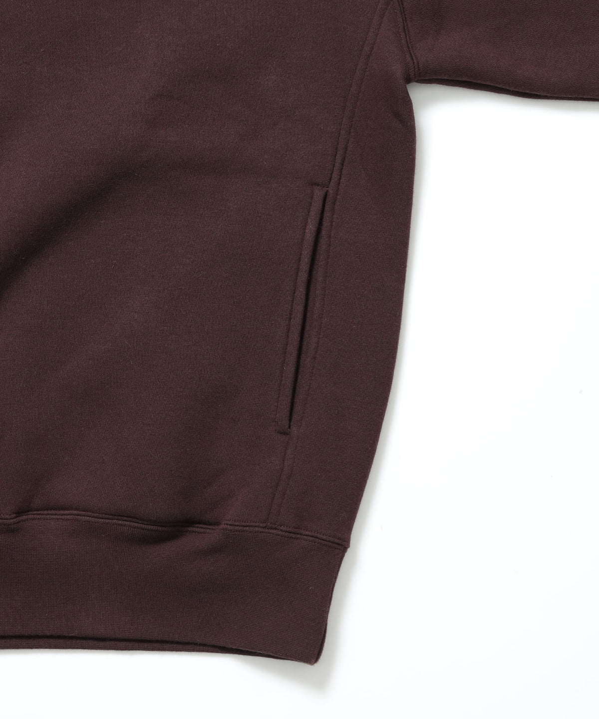 BD SWEAT HALF ZIP / スウェット ハーフジップ ワンポイント刺繍 裏起毛 サイドポケット ユニセックス ブラウン