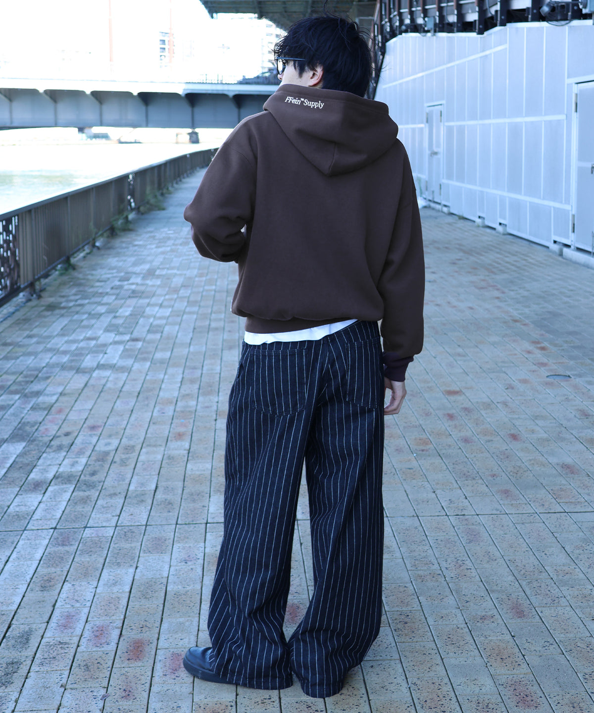 モデル：H177 Size:L ブラウン