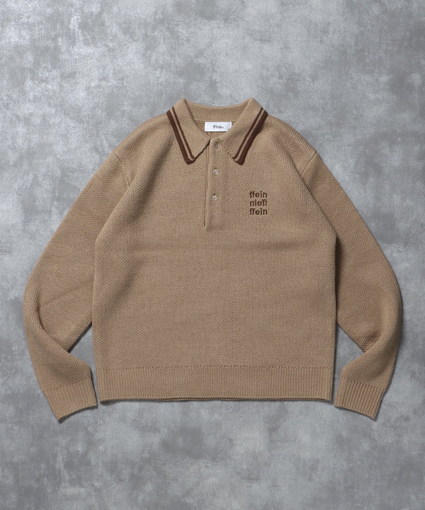 三段ロゴアソート襟ポロニット / ポロシャツ ニット ボーダー 刺繍 ワンポイント ベージュ