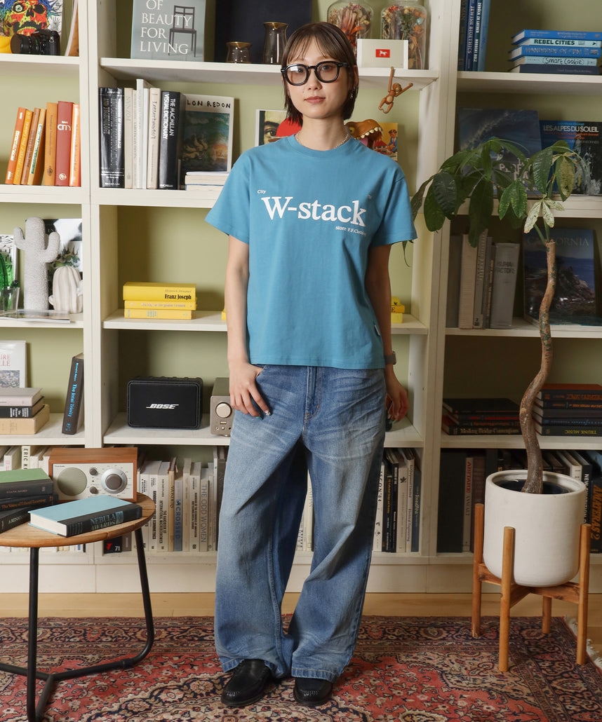 ユニバーサルロゴショート丈Tシャツ/ Tシャツ クルーネック 半袖 プリント 刺繍 チェック 【短丈】 サックスブルー