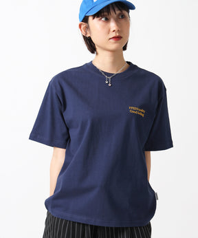 ワンポイント刺繍ショート丈Tシャツ / Tシャツ 短丈 クルーネック 半袖 刺繍 ワンポイント ネイビー