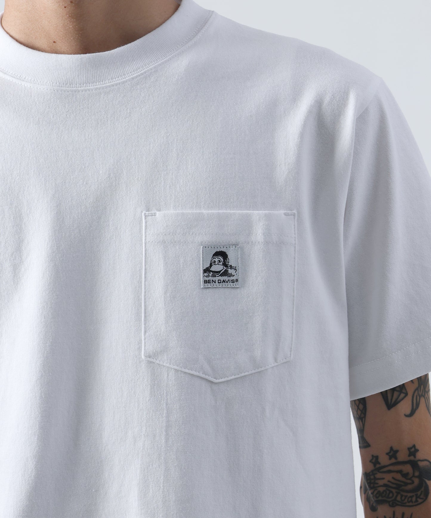 BIG POCKET TEE / ポケット 半袖 ワンポイント ワイドシルエット ヘビーウエイト クルーネック ホワイト