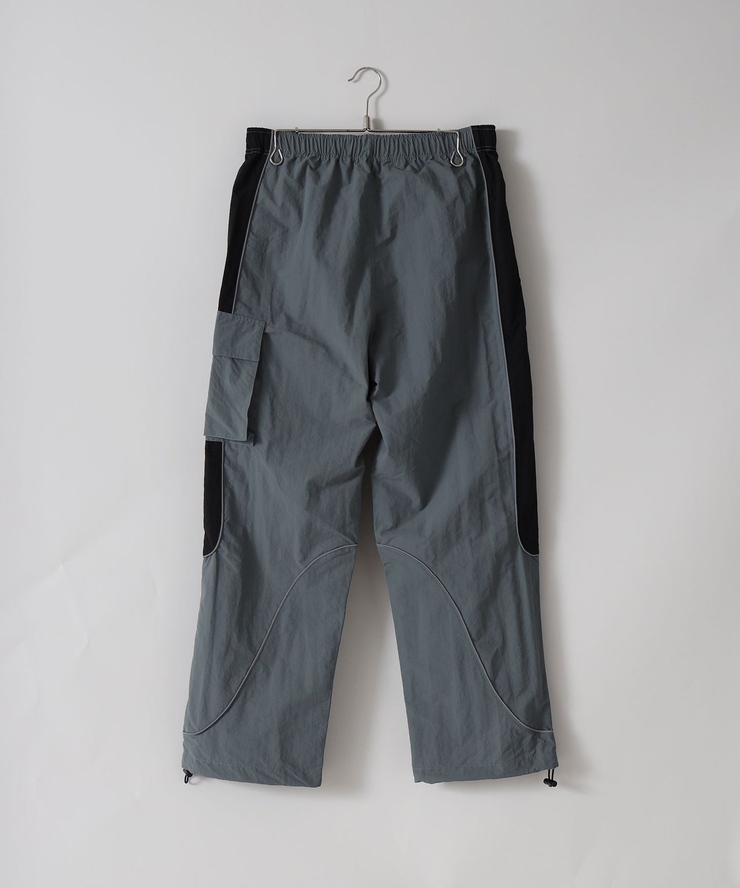 【FFEIN(フェイン)】配色ナイロンメッシュパンツ グレー