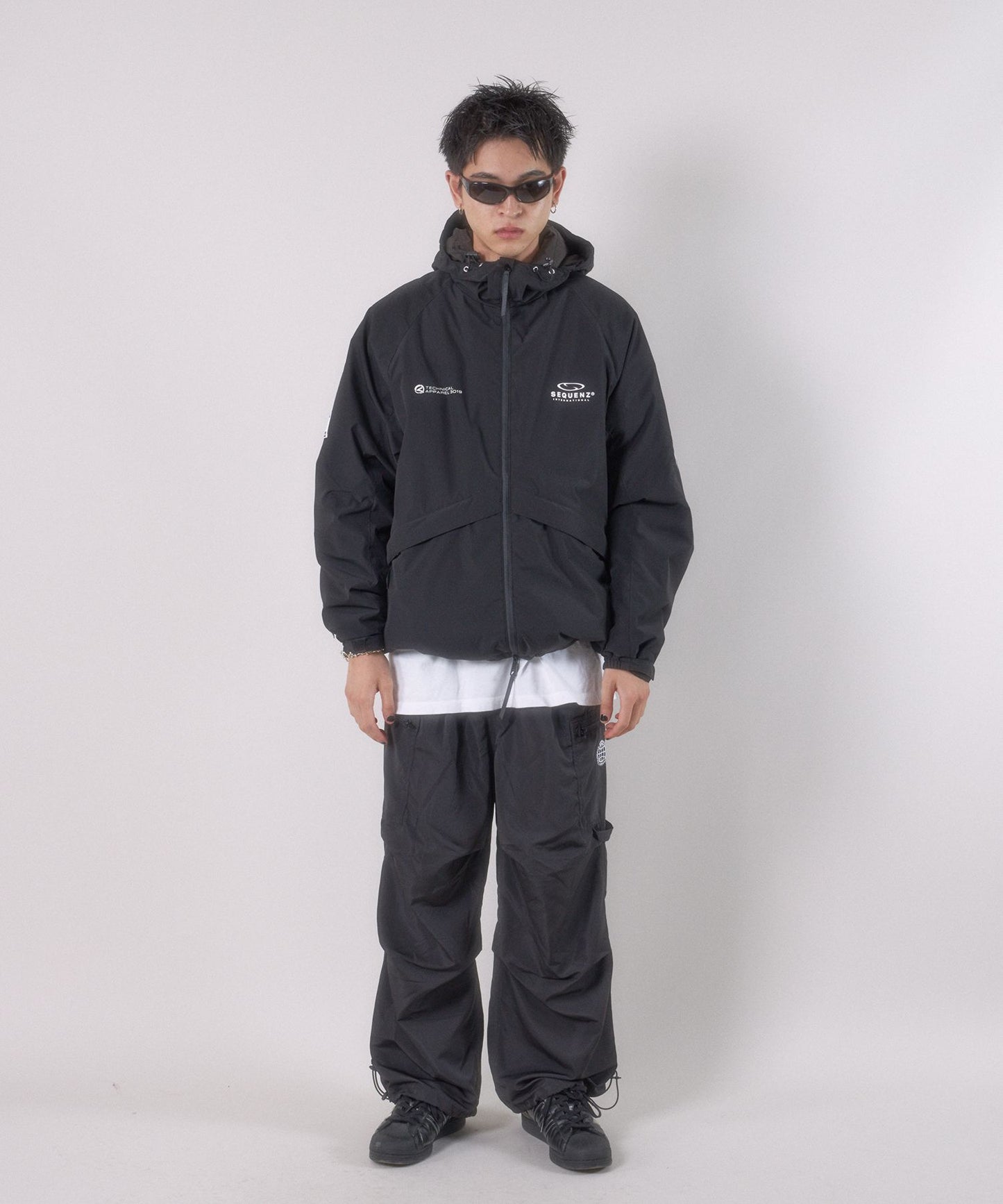 モデル：H180 Size:L
