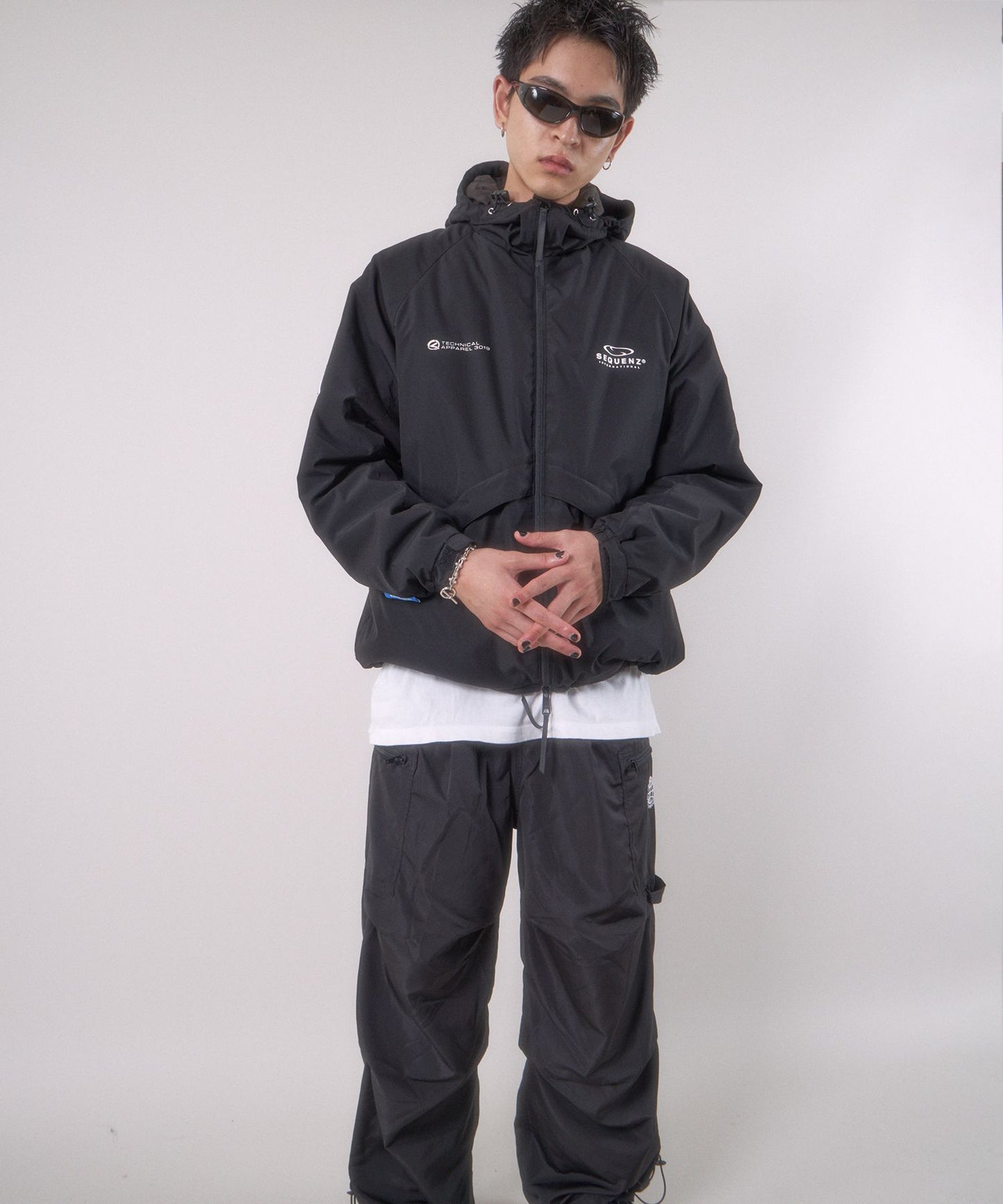 モデル：H180 Size:L
