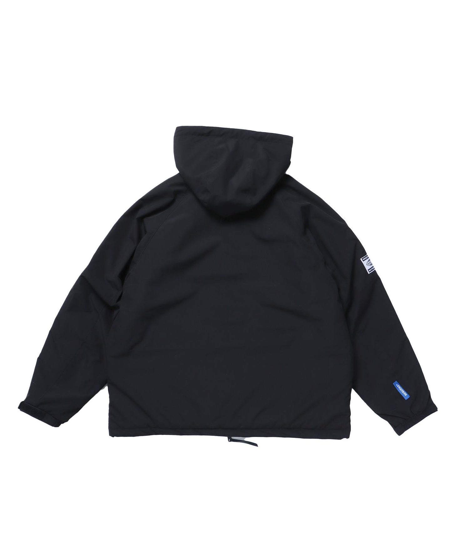 【SEQUENZ】 TECH PUFFER JACKET / ワンポイントロゴ 刺繍 ラグラン パファージャケット ドローコード ブラック