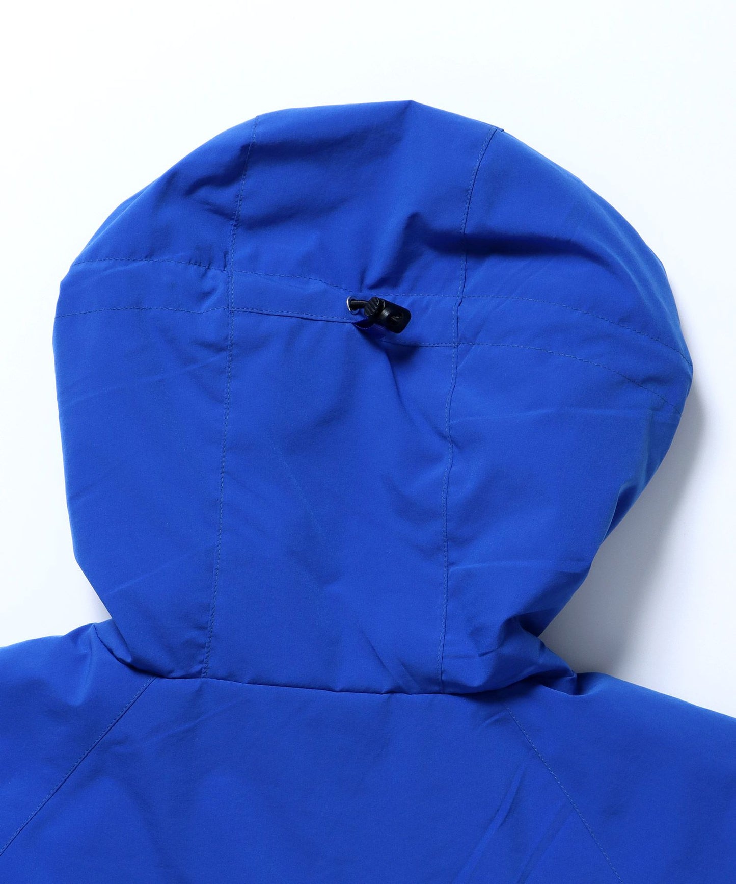 【SEQUENZ】 TECH PUFFER JACKET / ワンポイントロゴ 刺繍 ラグラン パファージャケット ドローコード ブルー