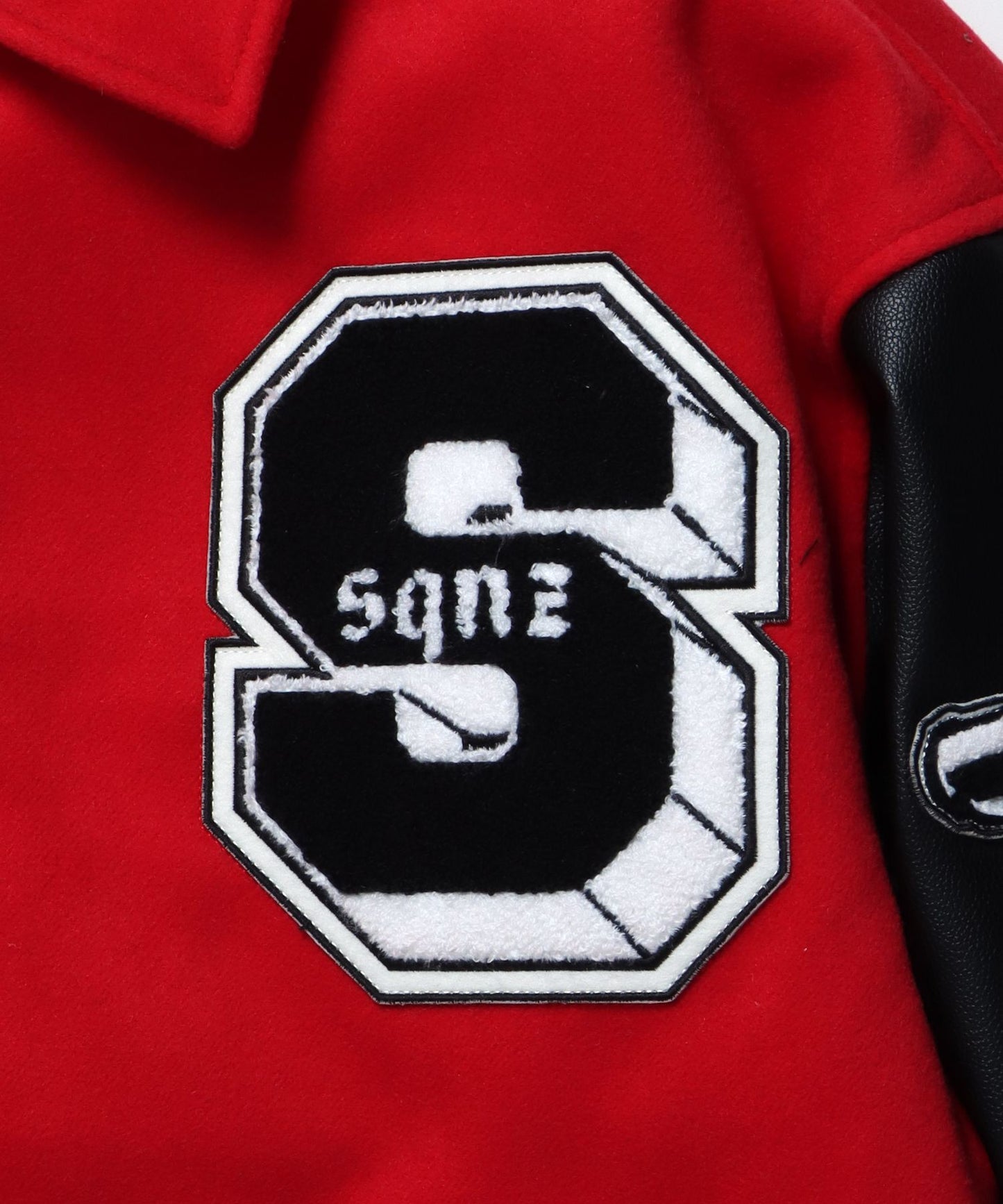 DARKNESS STADIUM JACKET / レザー 刺繍 ワッペン スタジアムジャンパー スタジャン レッド