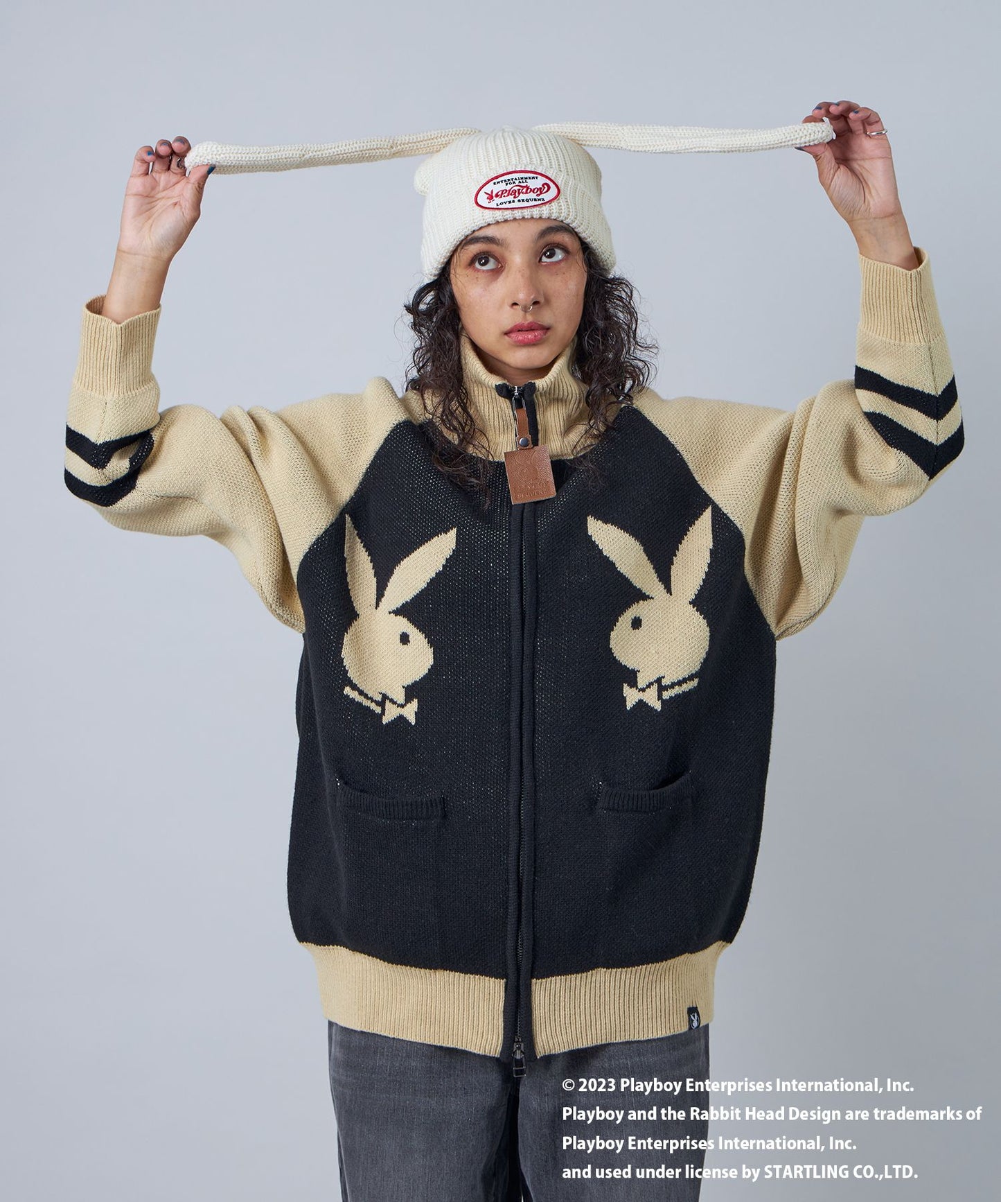 【SEQUENZ】 PLAYBOY BUNNY BEANIE / プレイボーイ うさ耳 地雷系 ワッペン バニーヘッド ニット帽 ビーニー 帽子 キャップ ホワイト