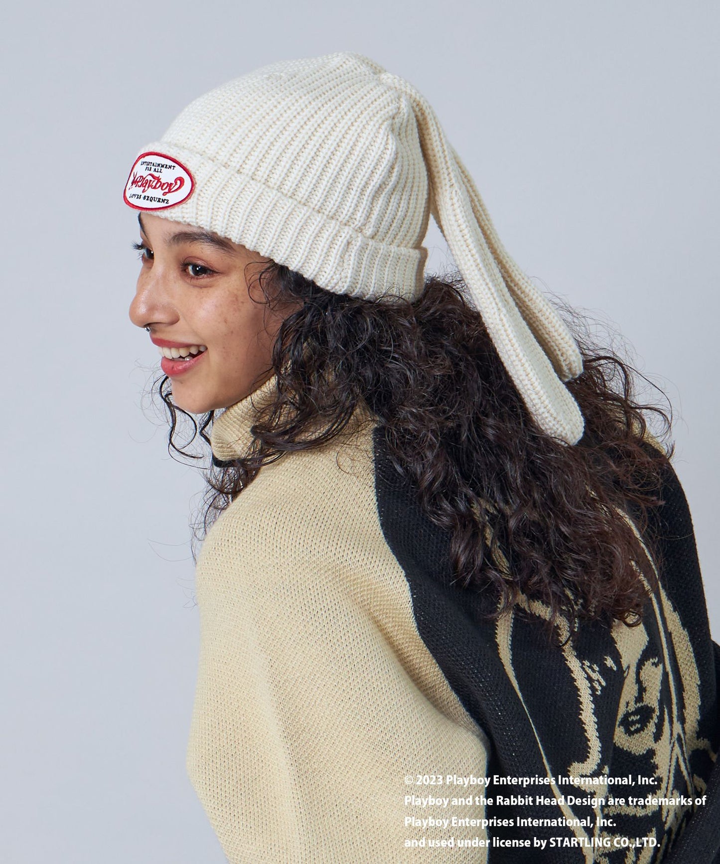 【SEQUENZ】 PLAYBOY BUNNY BEANIE / プレイボーイ うさ耳 地雷系 ワッペン バニーヘッド ニット帽 ビーニー 帽子 キャップ ホワイト