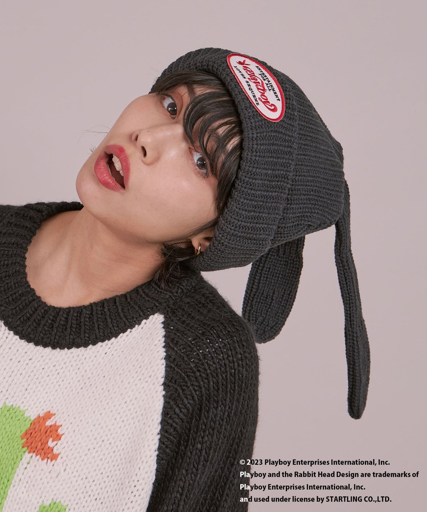 【SEQUENZ】 PLAYBOY BUNNY BEANIE / プレイボーイ うさ耳 地雷系 ワッペン バニーヘッド ニット帽 ビーニー 帽子 キャップ ブラック