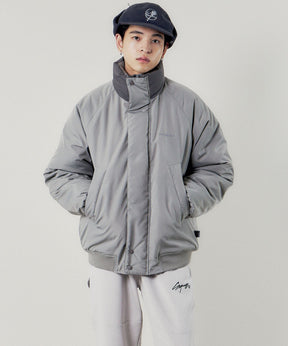 【BEN DAVIS(ベンデイビス)】 POLAR WORKERS JACKET / ワンポイント刺繍 フェイクダウン スタンドカラー 中綿ジャケット セーリングジャケット カーキ