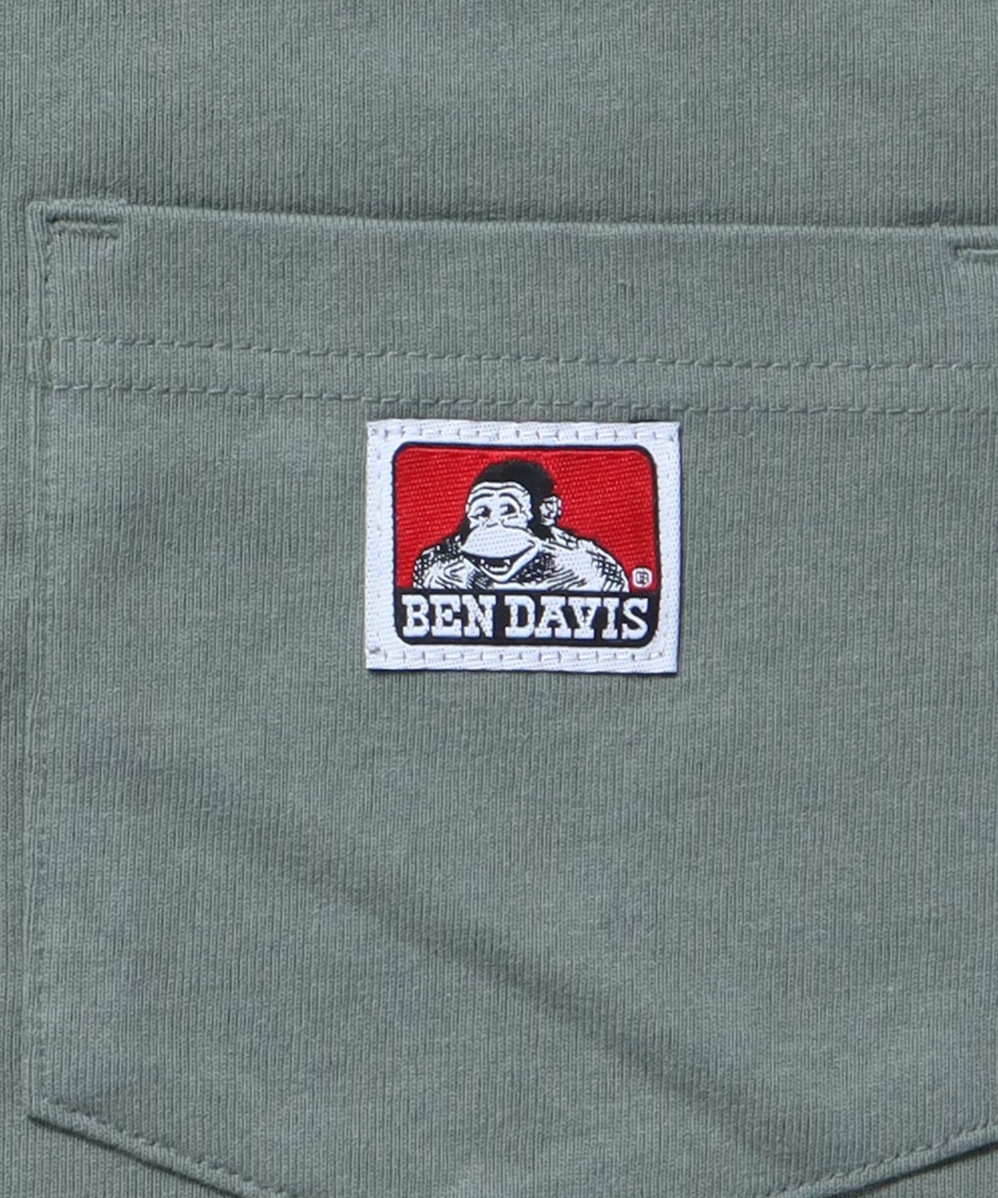 【BEN DAVIS(ベンデイビス)】LONG SLEEVE POCKET TEE(REGULAR) / ピスネーム ポケット ロンT ワンポイント 長袖 Tシャツ カーキ