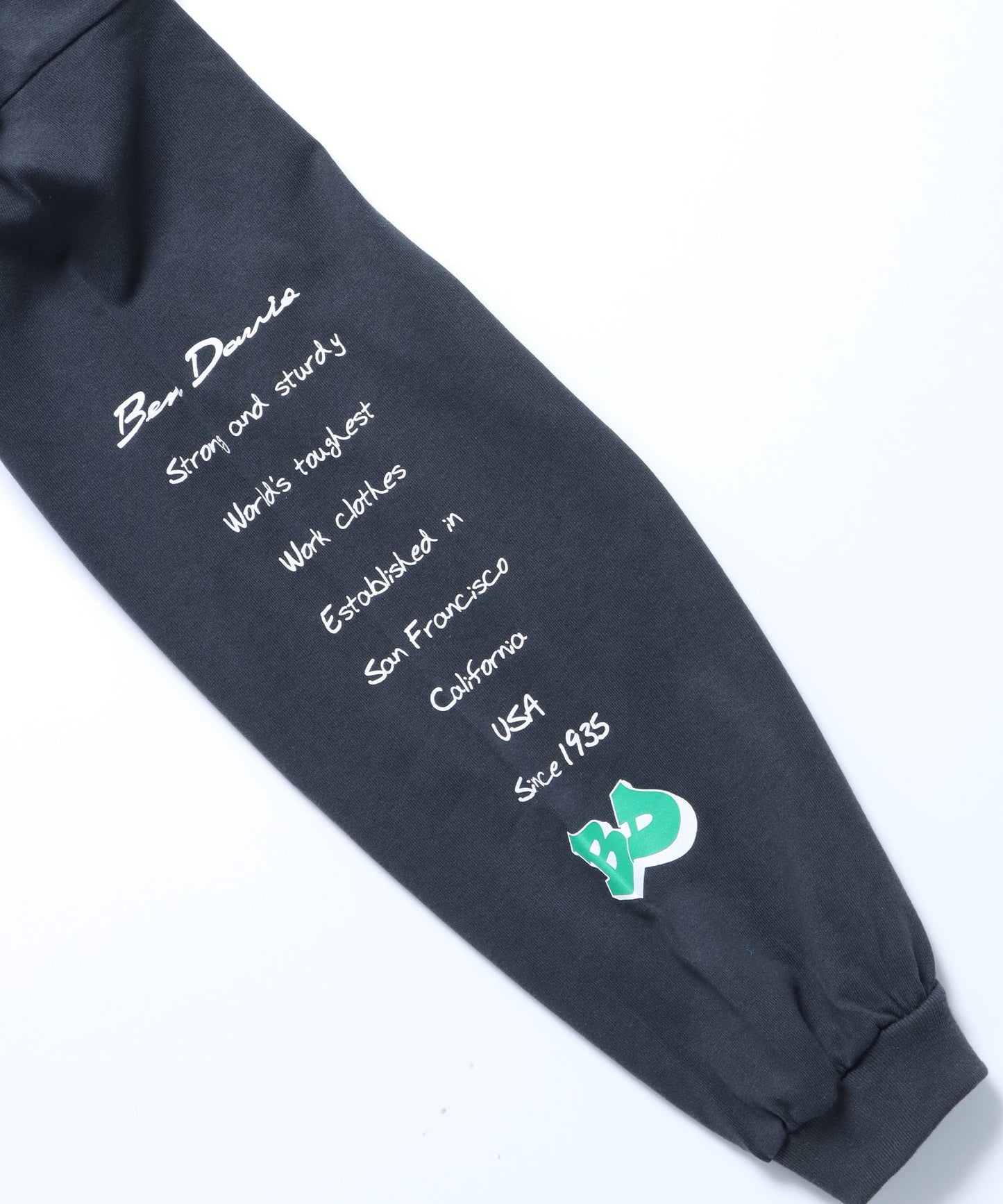 【BEN DAVIS(ベンデイビス)】 SPRAY GORILLA L/S TEE(WIDE) / ロゴ バックプリント 刺繍　ワンポイント クルーネック ロンT チャコール