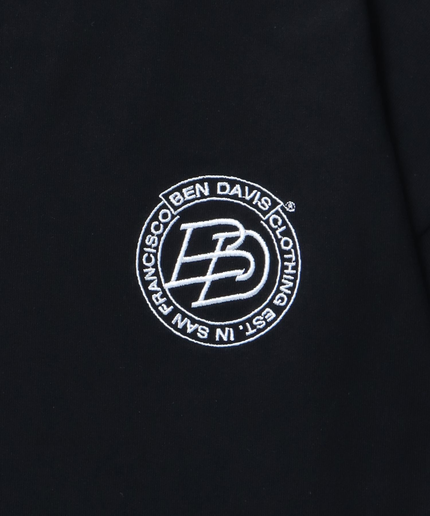 【BEN DAVIS(ベンデイビス)】MORE ICONS L/S TEE / ロゴ バックプリント 刺繍　ワンポイント クルーネック ロンT ブラック