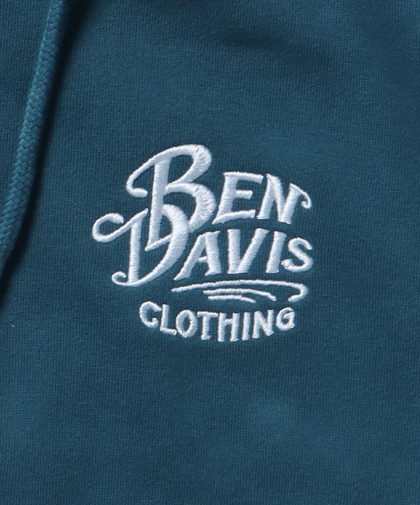【BEN DAVIS(ベンデイビス)】 CLASSIC LOGO HALF ZIP HOODIE / 刺繍 アメリカ ロゴ ハーフジップ スウェット パーカー フーディー ブルー