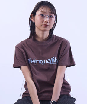 センターデカロゴ3D刺繍ショート丈Tシャツ/ Tシャツ クルーネック 半袖 刺繍 【短丈】 モカ