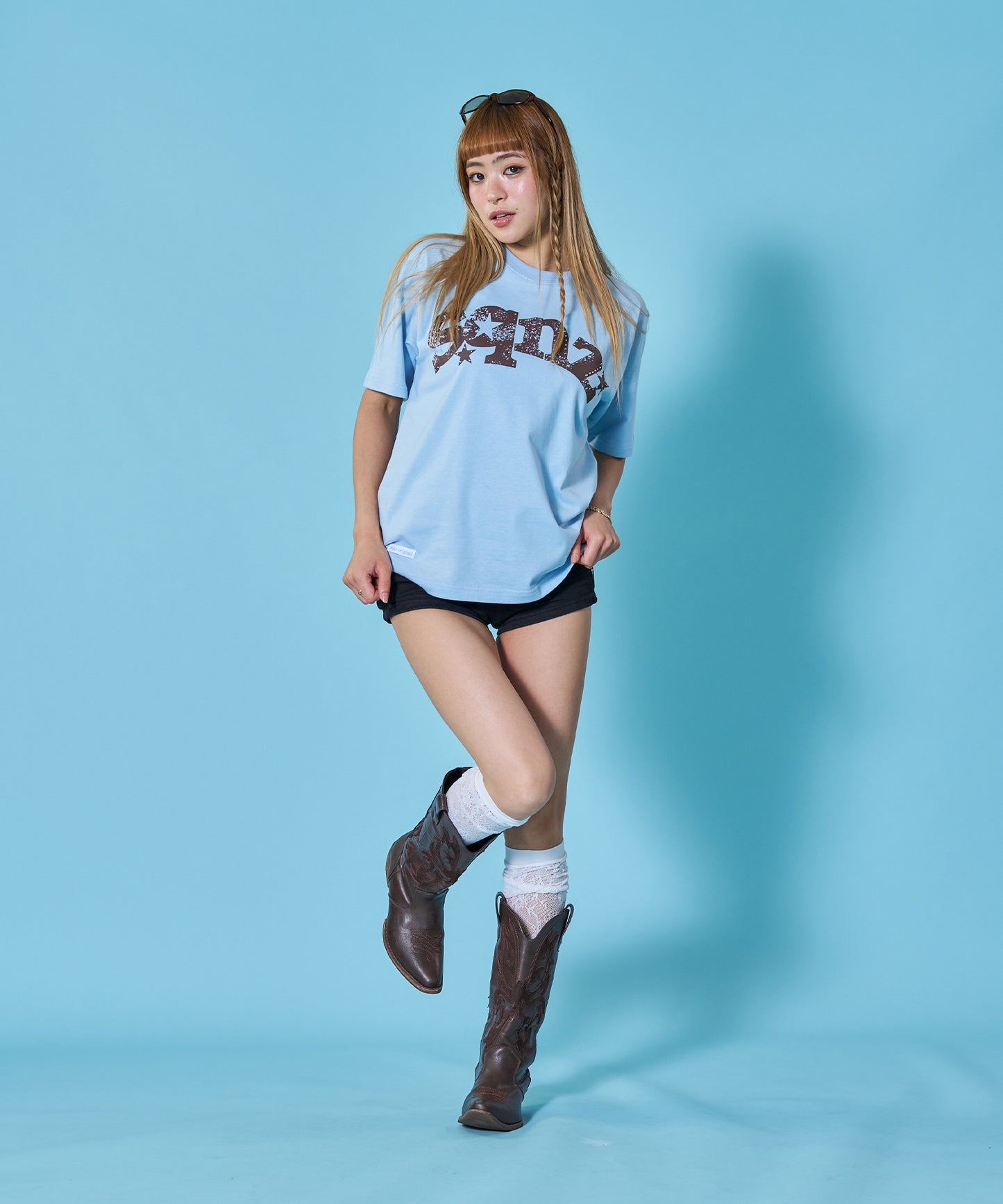 モデル：H165 Size:M 