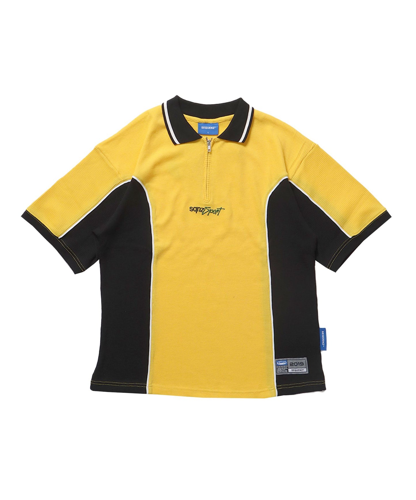 【SEQUENZ】SQNZ SPORT ZIP POLO S/S THERMAL / 衿付き ポロシャツ 配色 パイピング ブランドロゴ ワンポイント ハーフジップ スポーティー Tシャツ ゲームシャツ 襟ライン イエロー