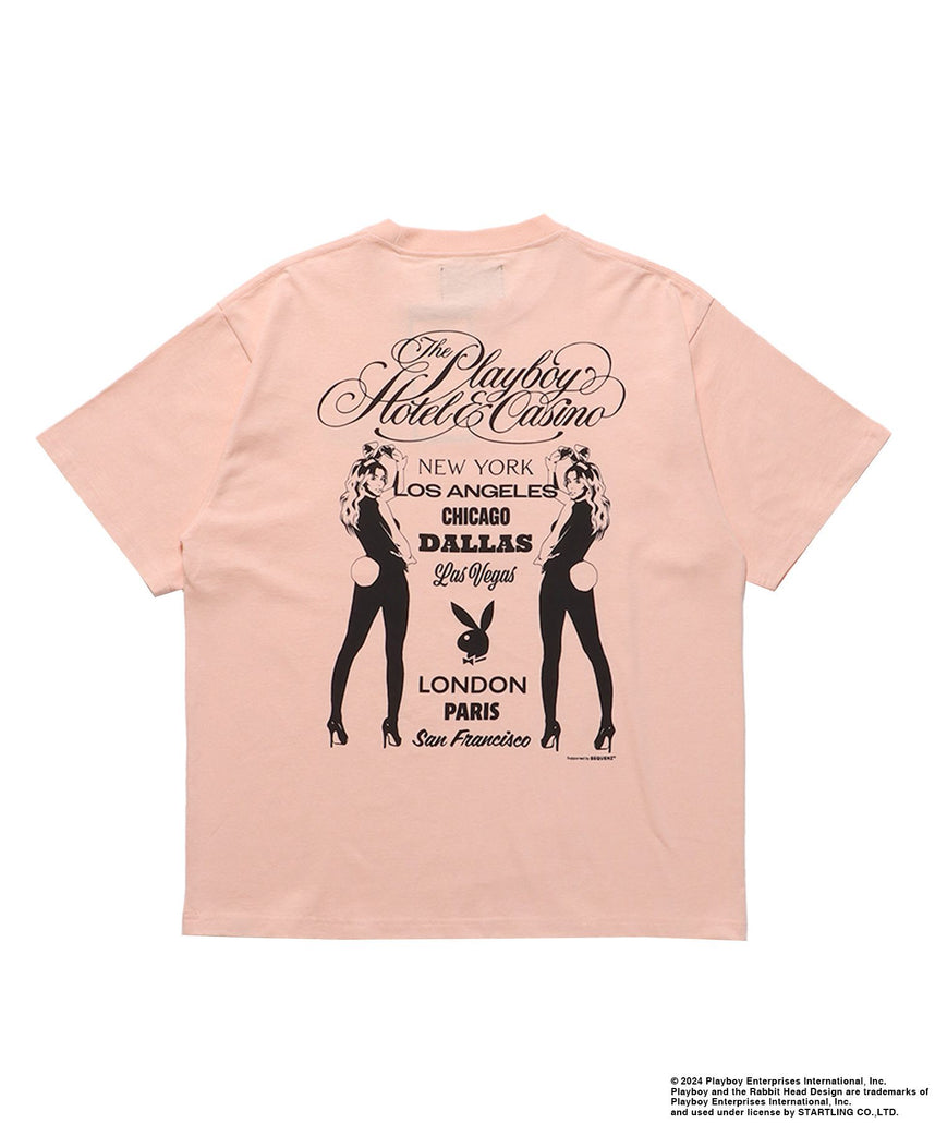 【SEQUENZ】PBHC TOUR S/S TEE / プレイボーイ 半袖Tシャツ バックプリント フロント ブランドロゴ バニーヘッド ガール ピンク